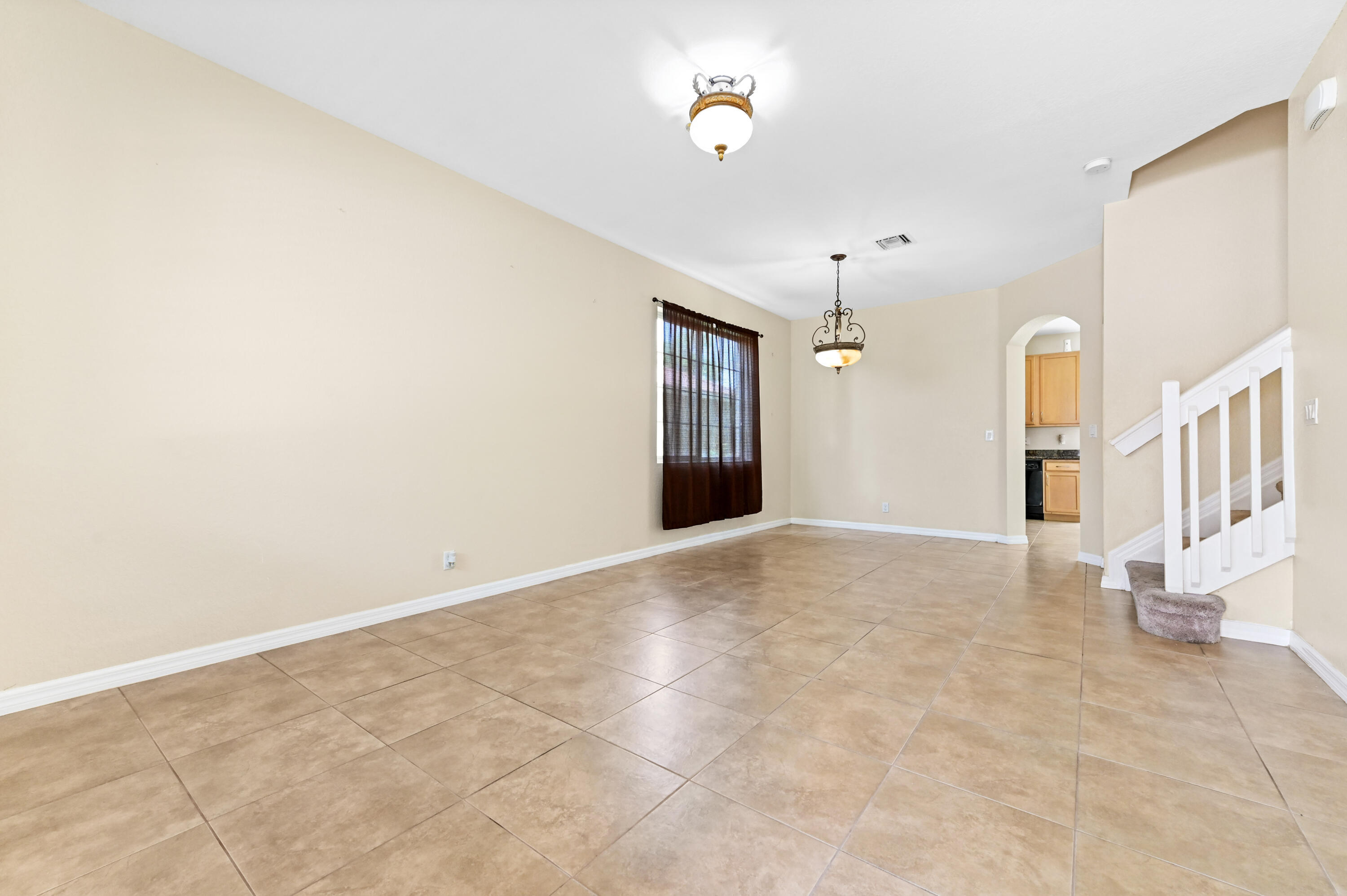 6819 Osage Circle Property Photo 4
