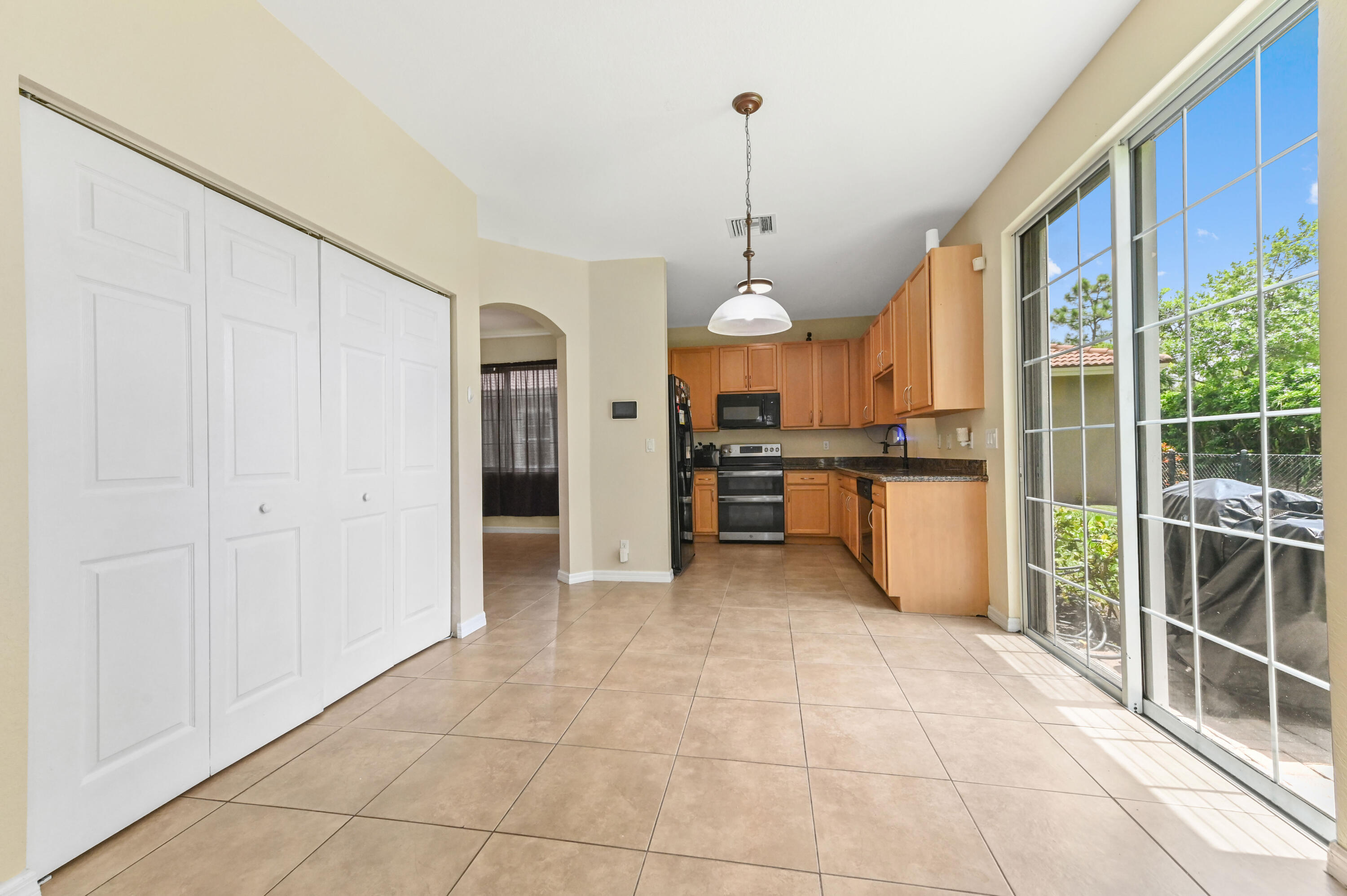 6819 Osage Circle Property Photo 10