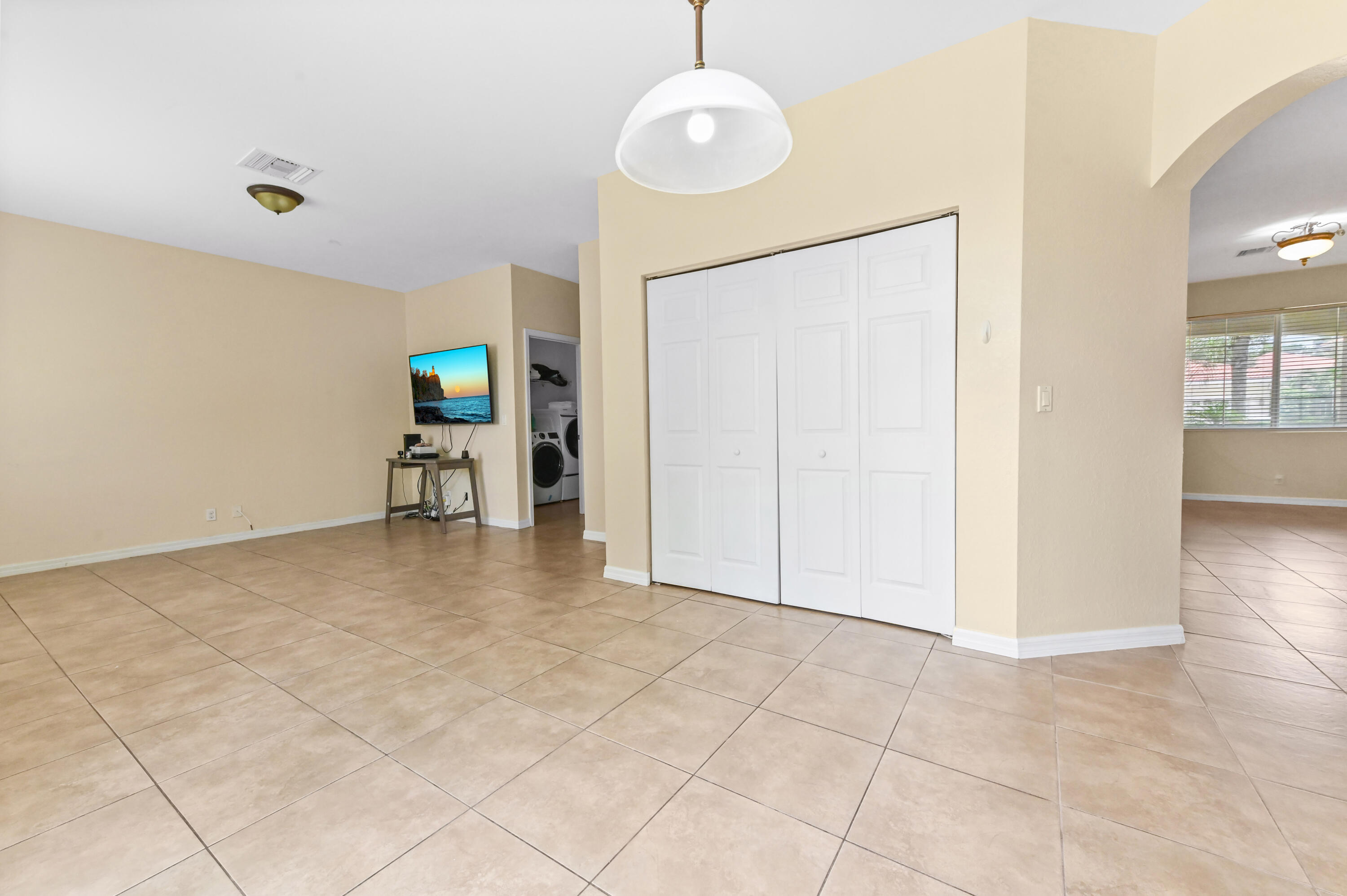 6819 Osage Circle Property Photo 11