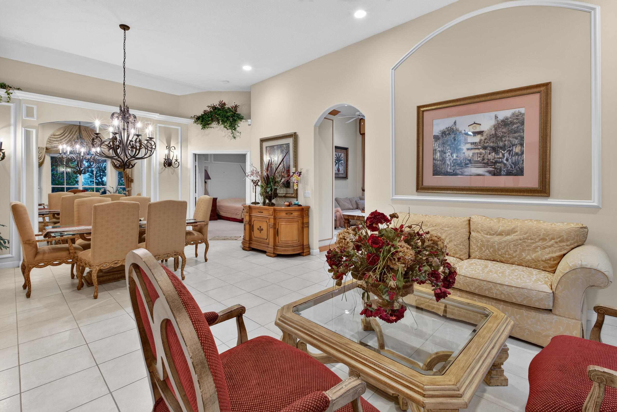 4889 N Classical Boulevard Property Photo 21