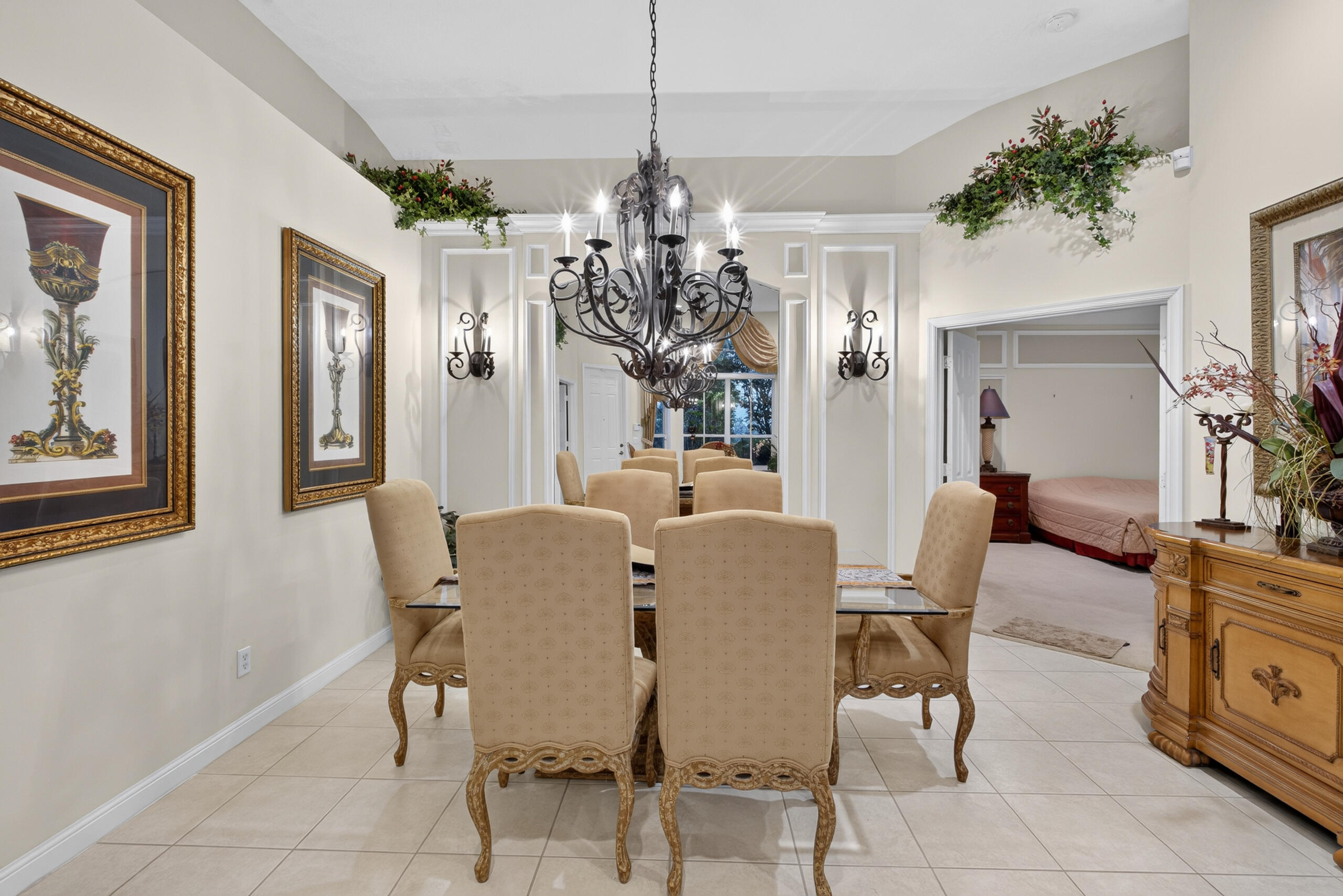 4889 N Classical Boulevard Property Photo 22