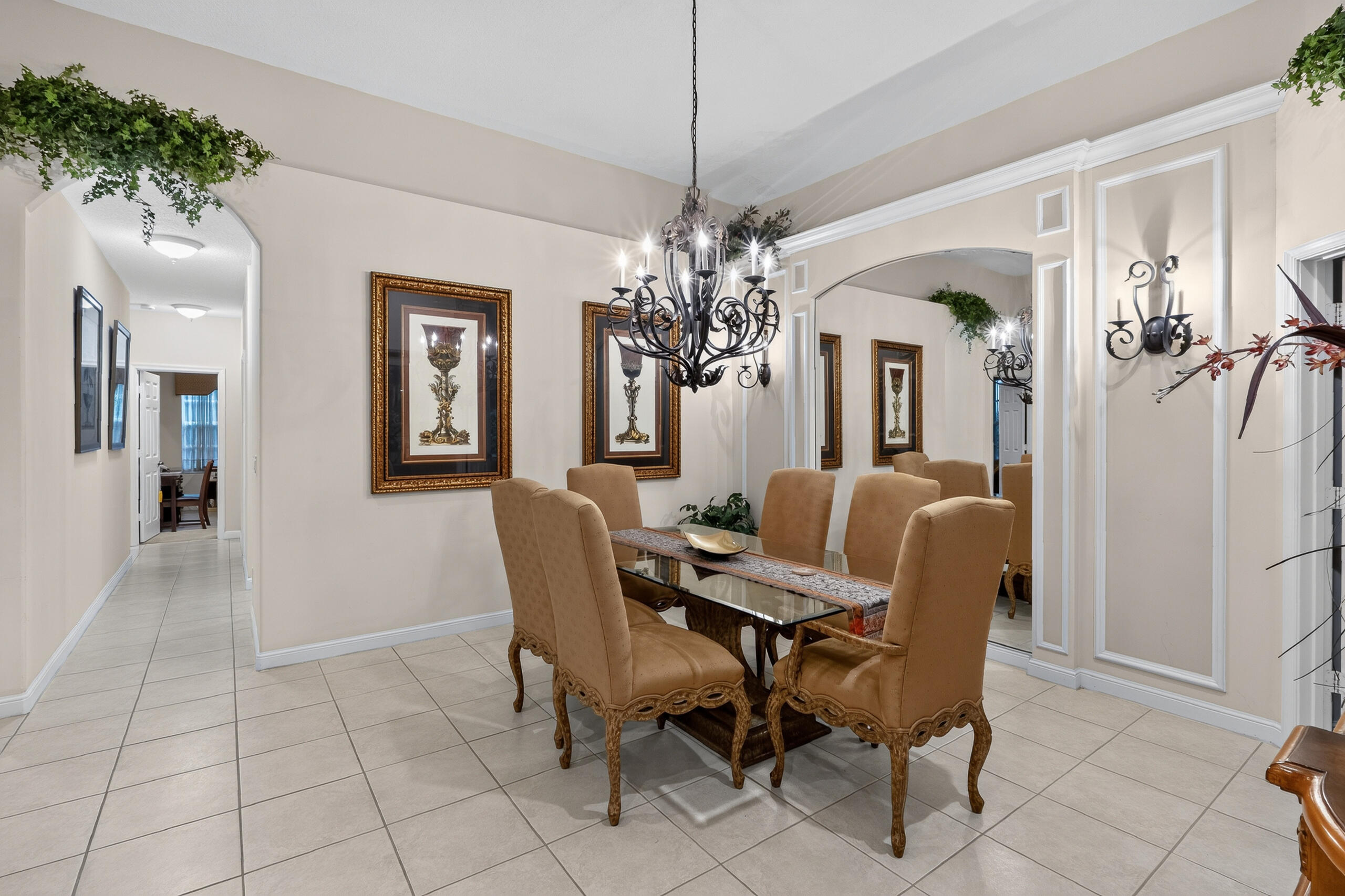4889 N Classical Boulevard Property Photo 23