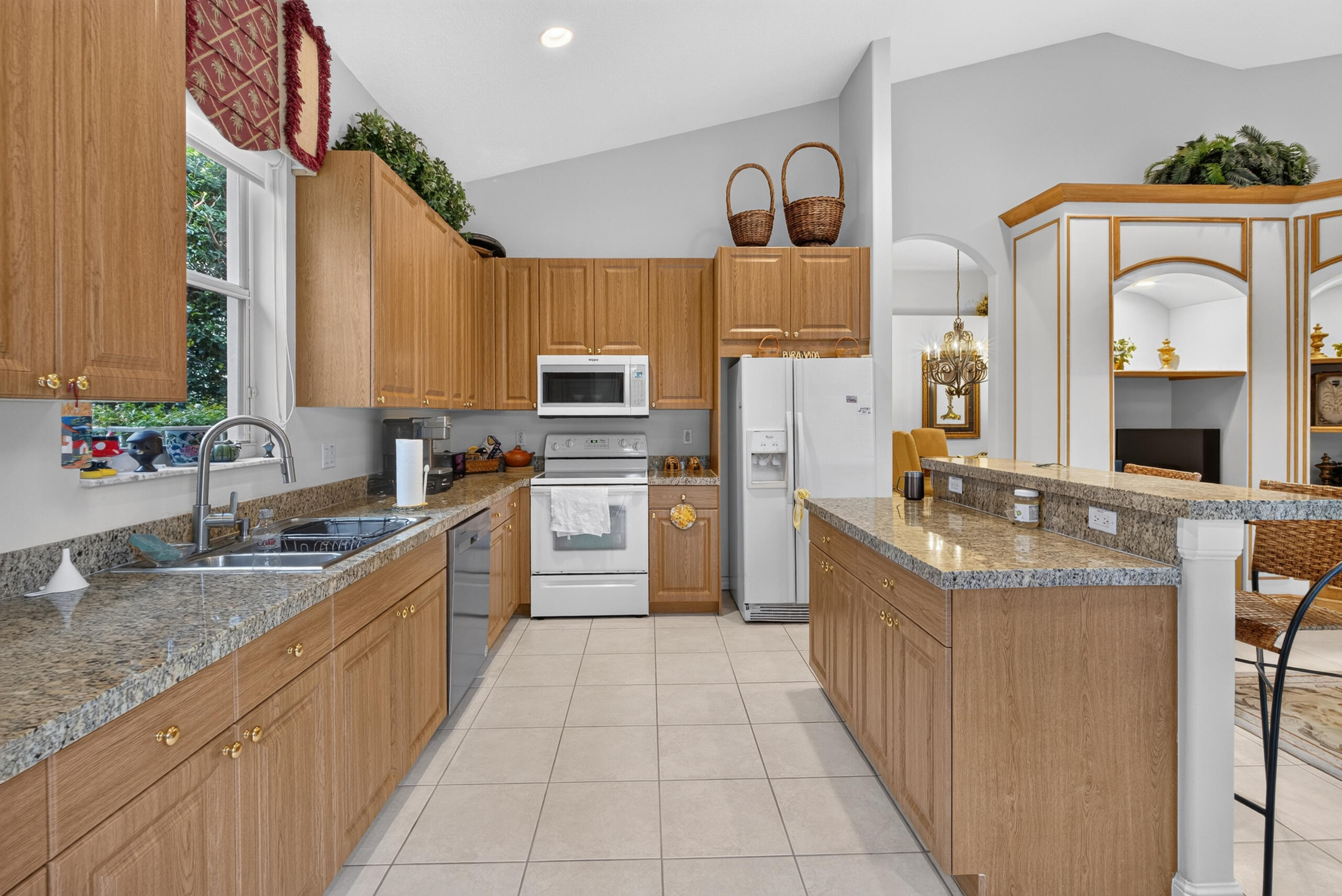 4889 N Classical Boulevard Property Photo 30
