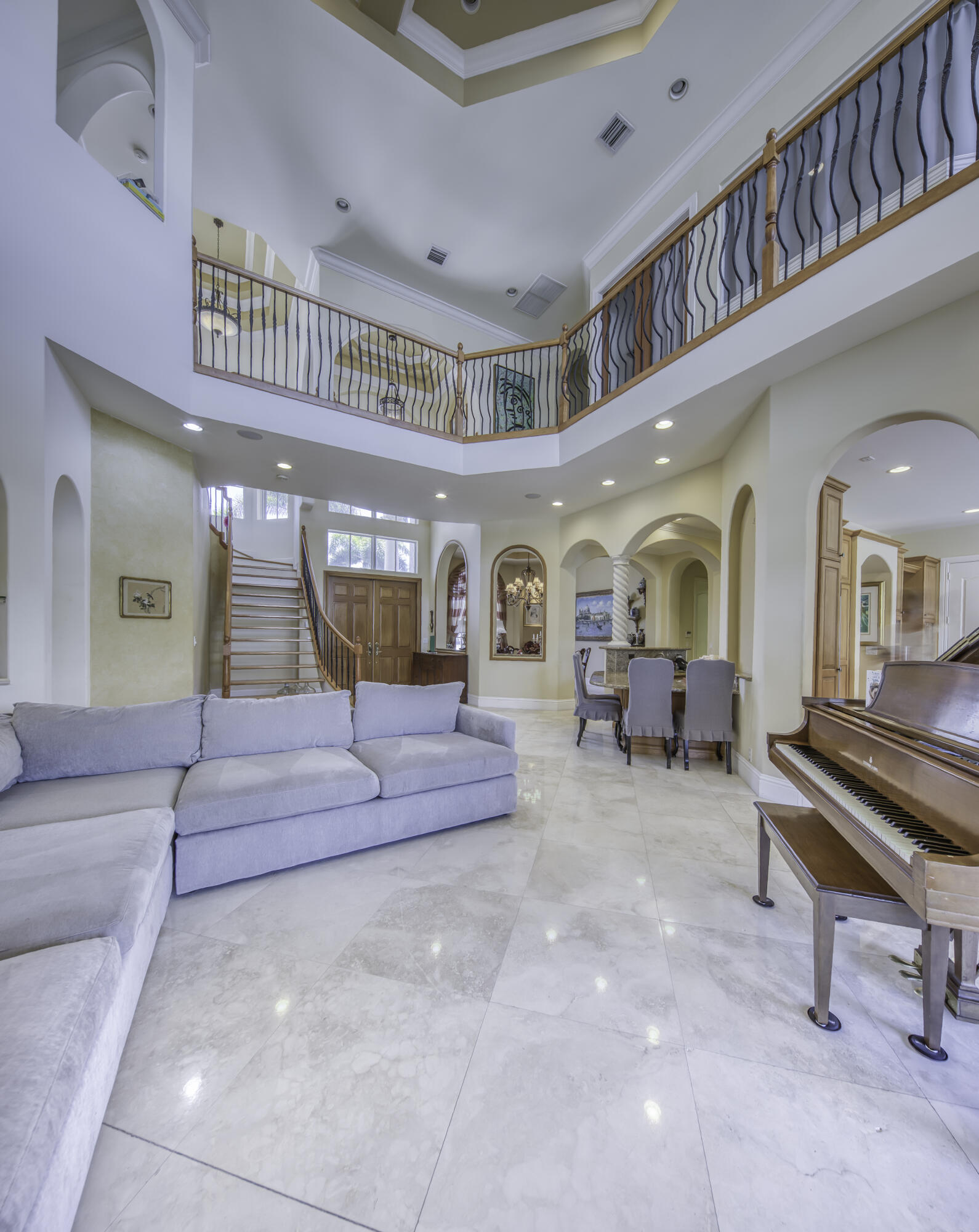 945 Cypress Drive Property Photo 8
