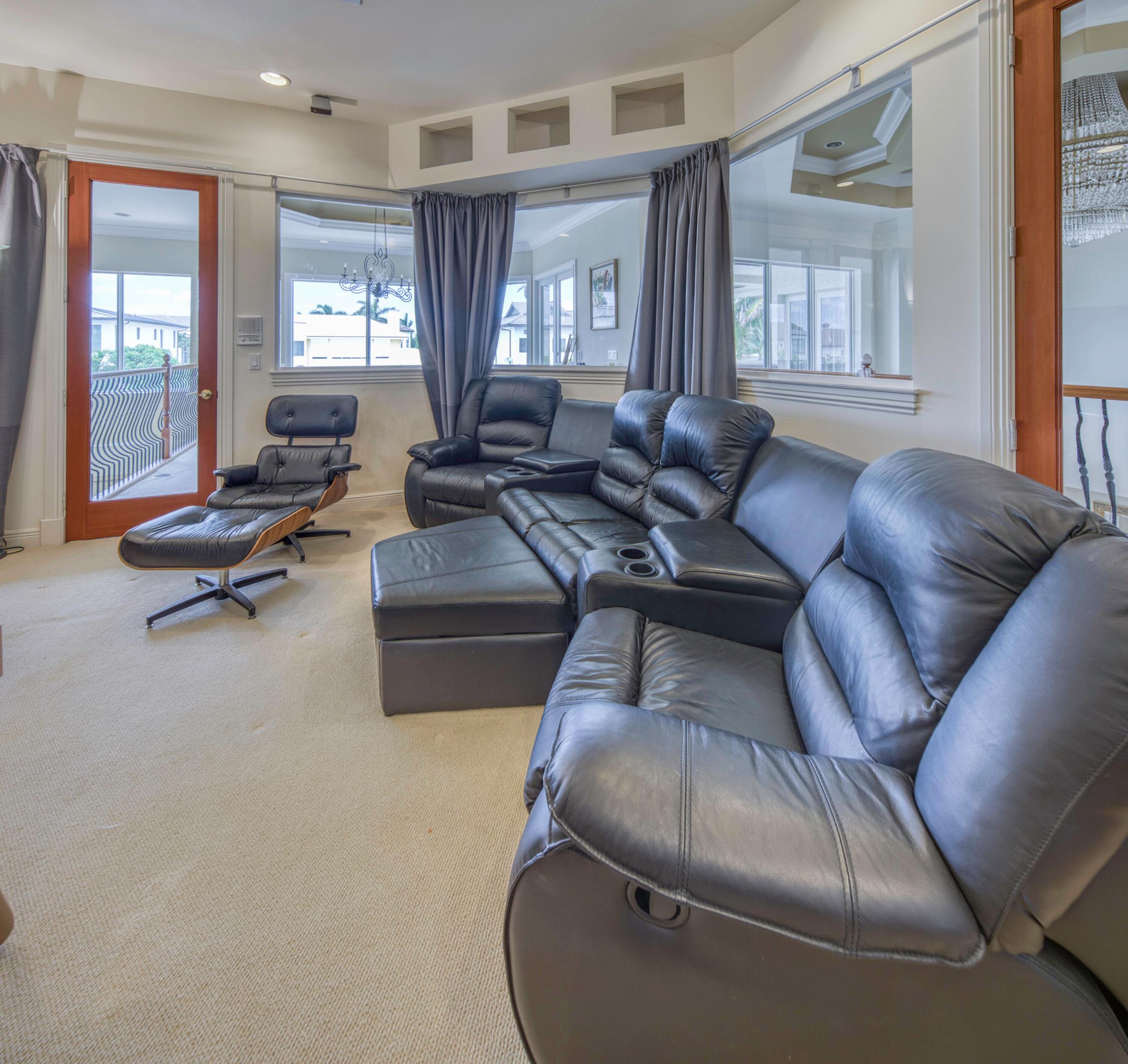 945 Cypress Drive Property Photo 16