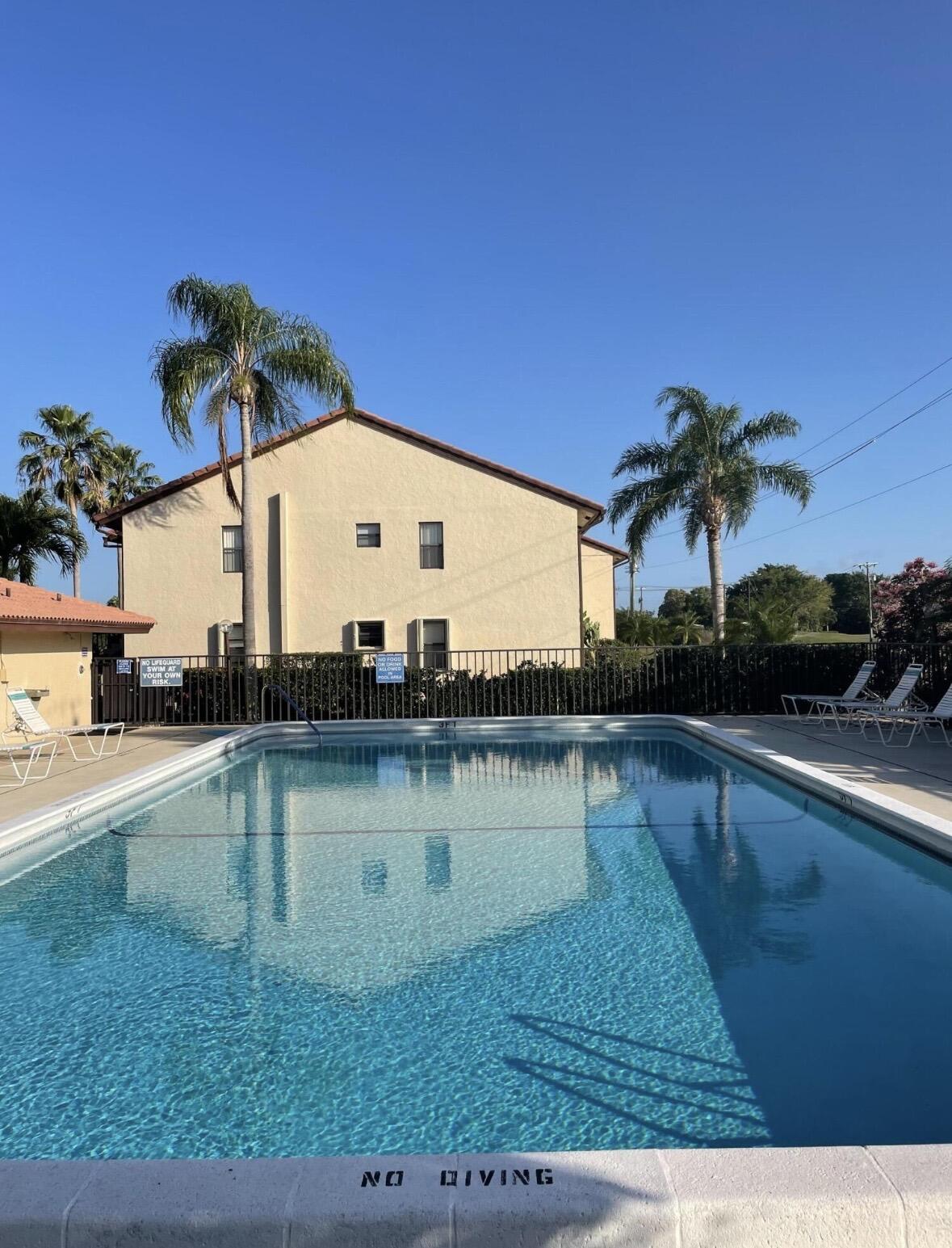 4682 E Lucerne Lakes Blvd Boulevard E 202 Property Photo 1