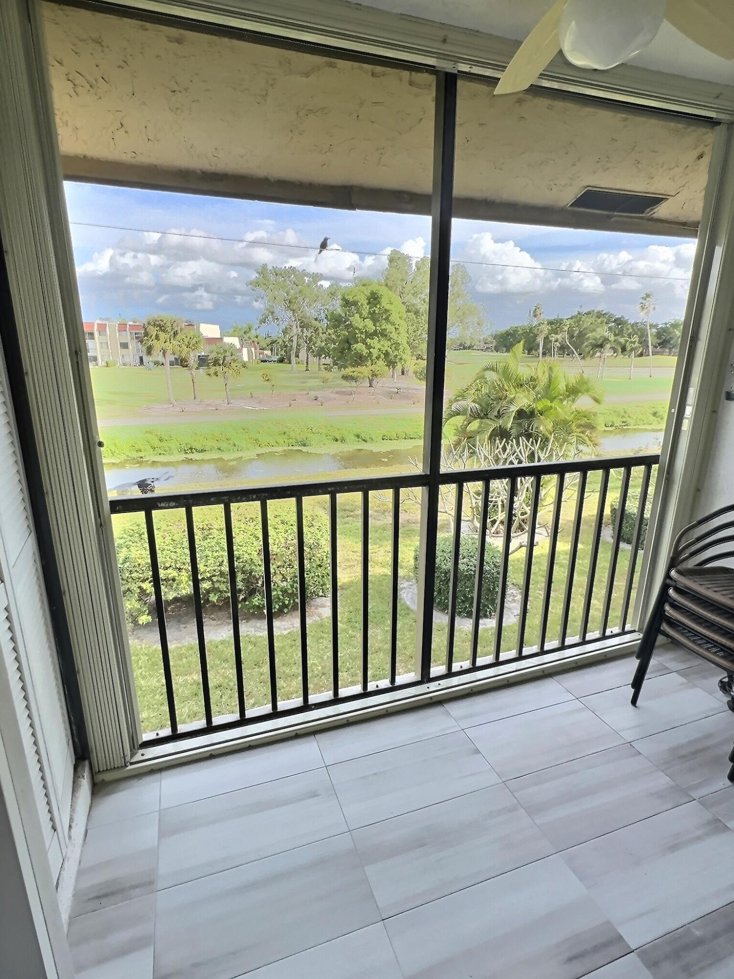 4682 E Lucerne Lakes Blvd Boulevard E 202 Property Photo 12