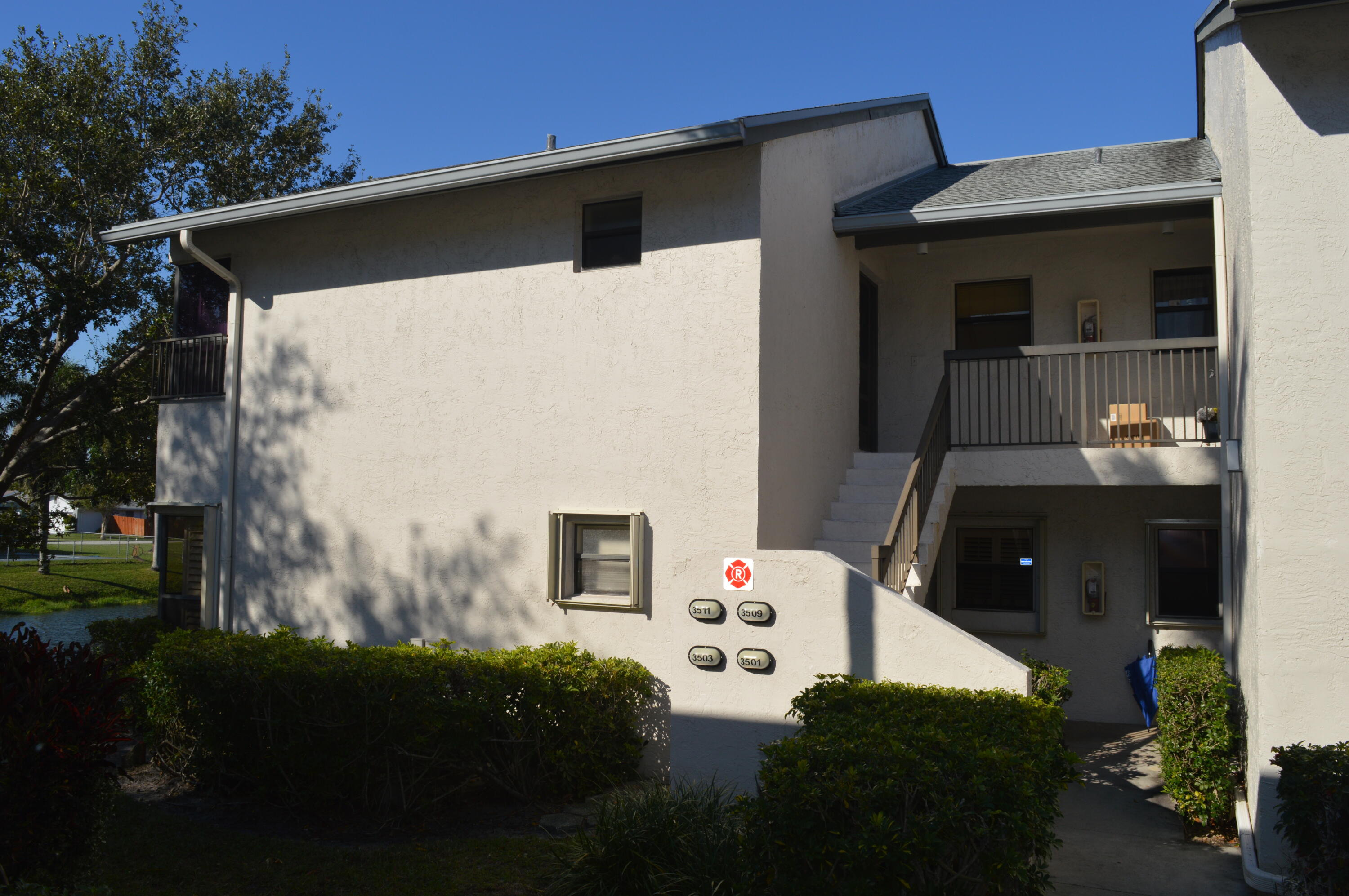 3511 Cocoplum Circle