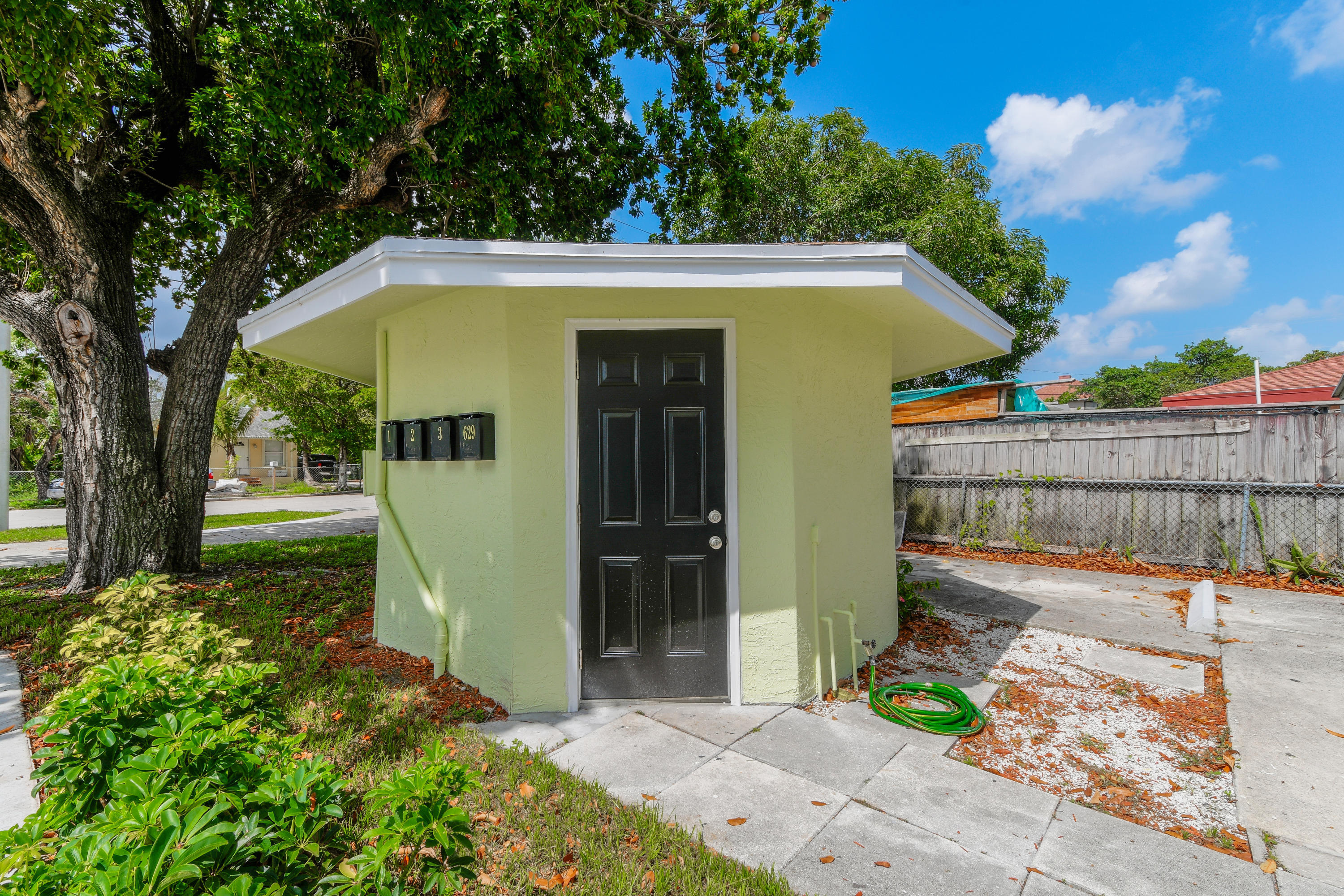 627 Bunker Road Property Photo 4