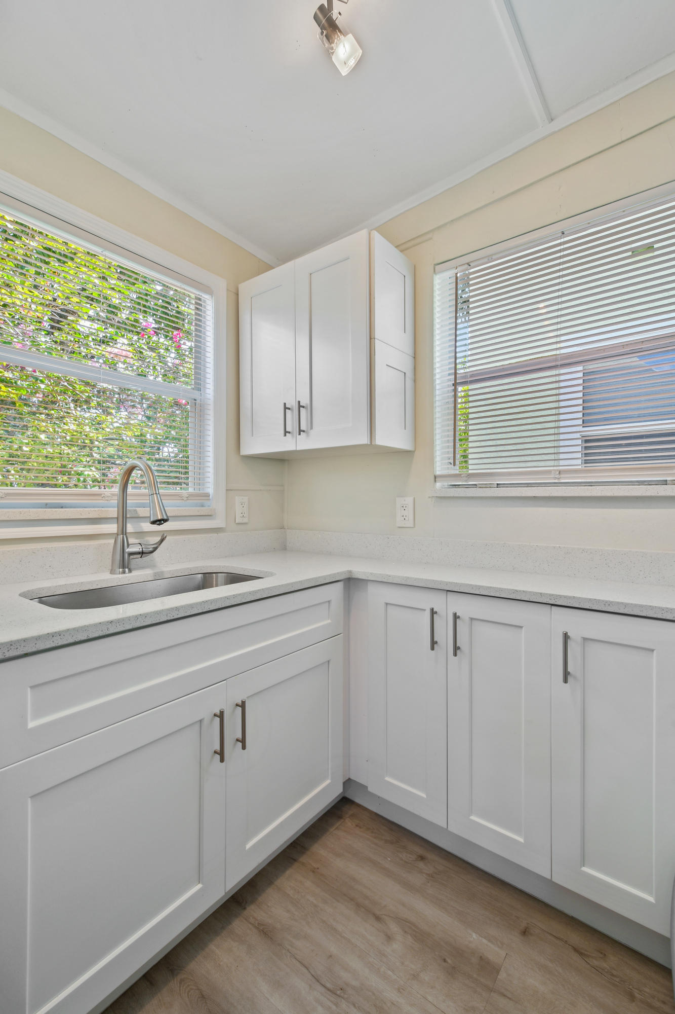 627 Bunker Road Property Photo 9