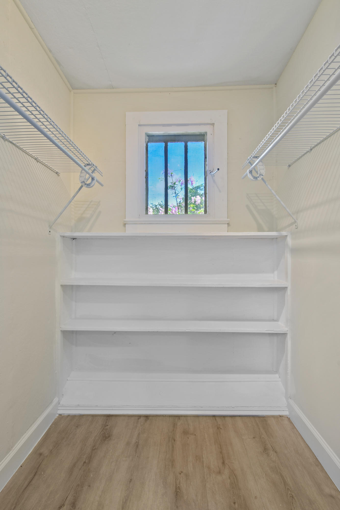 627 Bunker Road Property Photo 11
