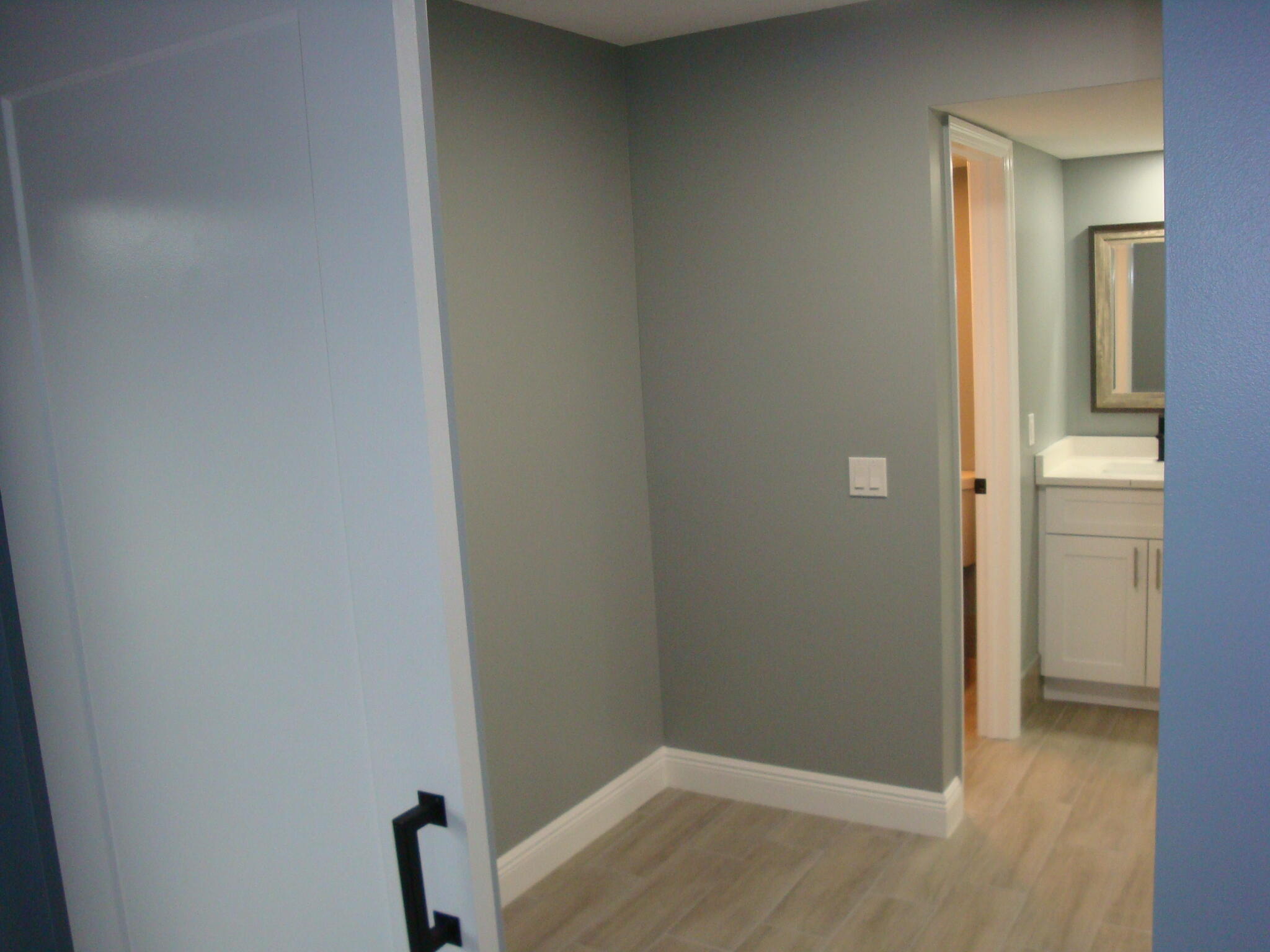 719 7th Lane Property Photo 23