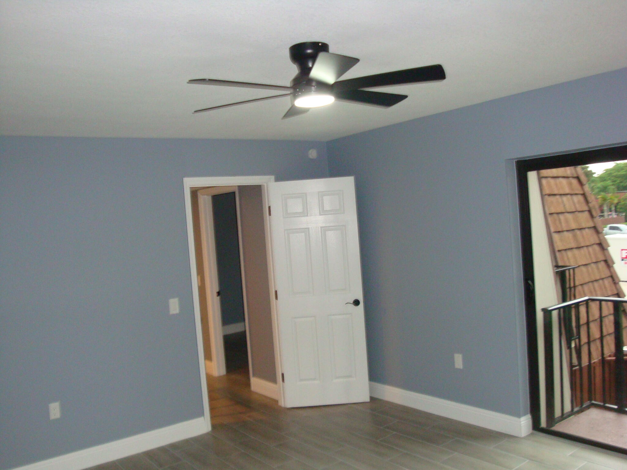 719 7th Lane Property Photo 24