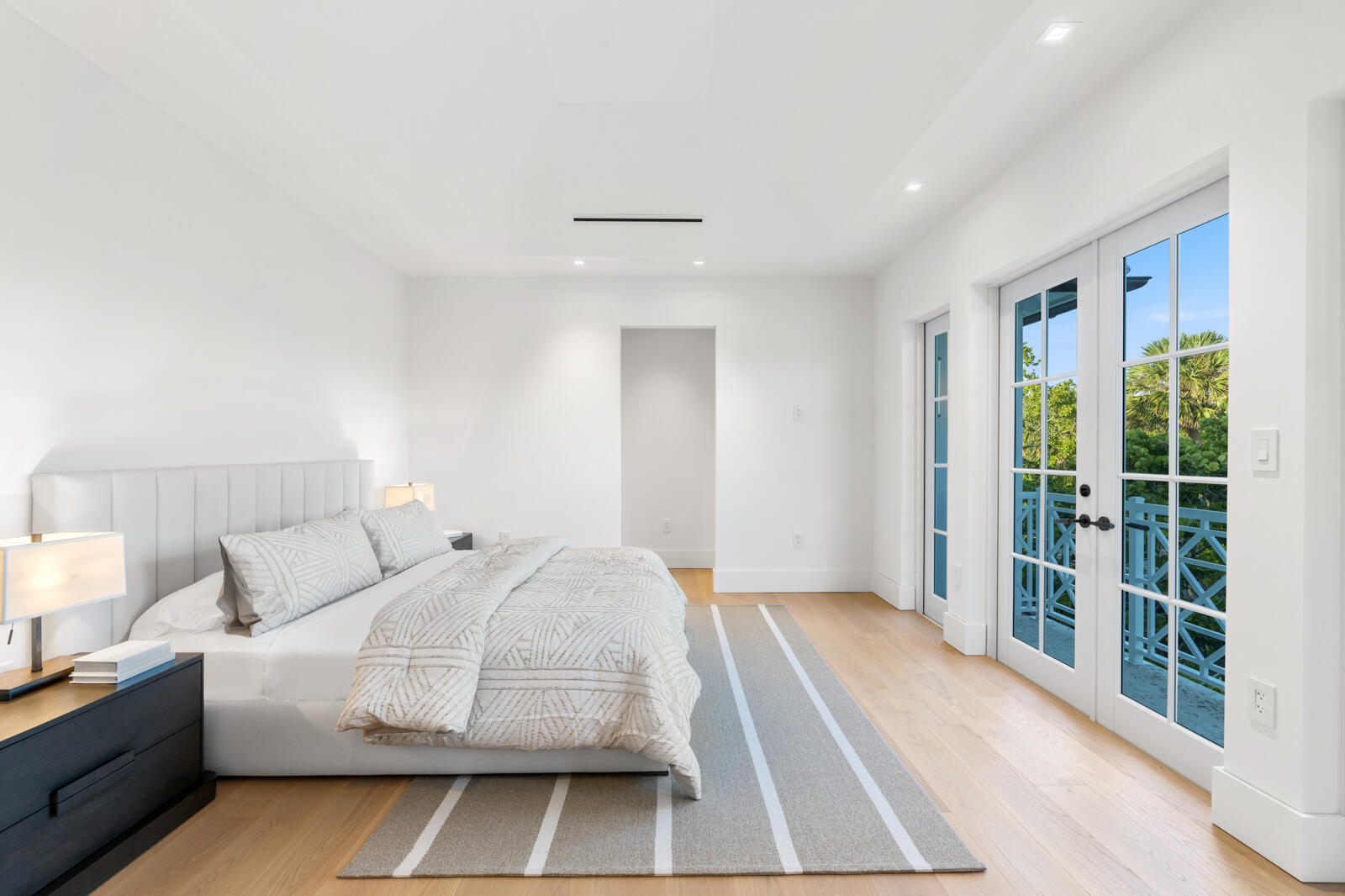 2219 Ibis Isle Road E Property Photo 31