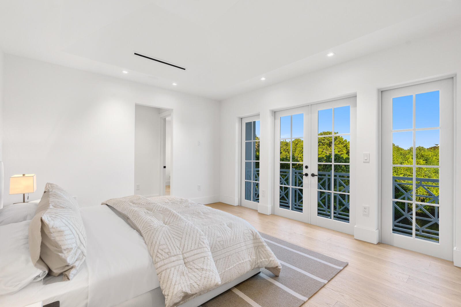 2219 Ibis Isle Road E Property Photo 32