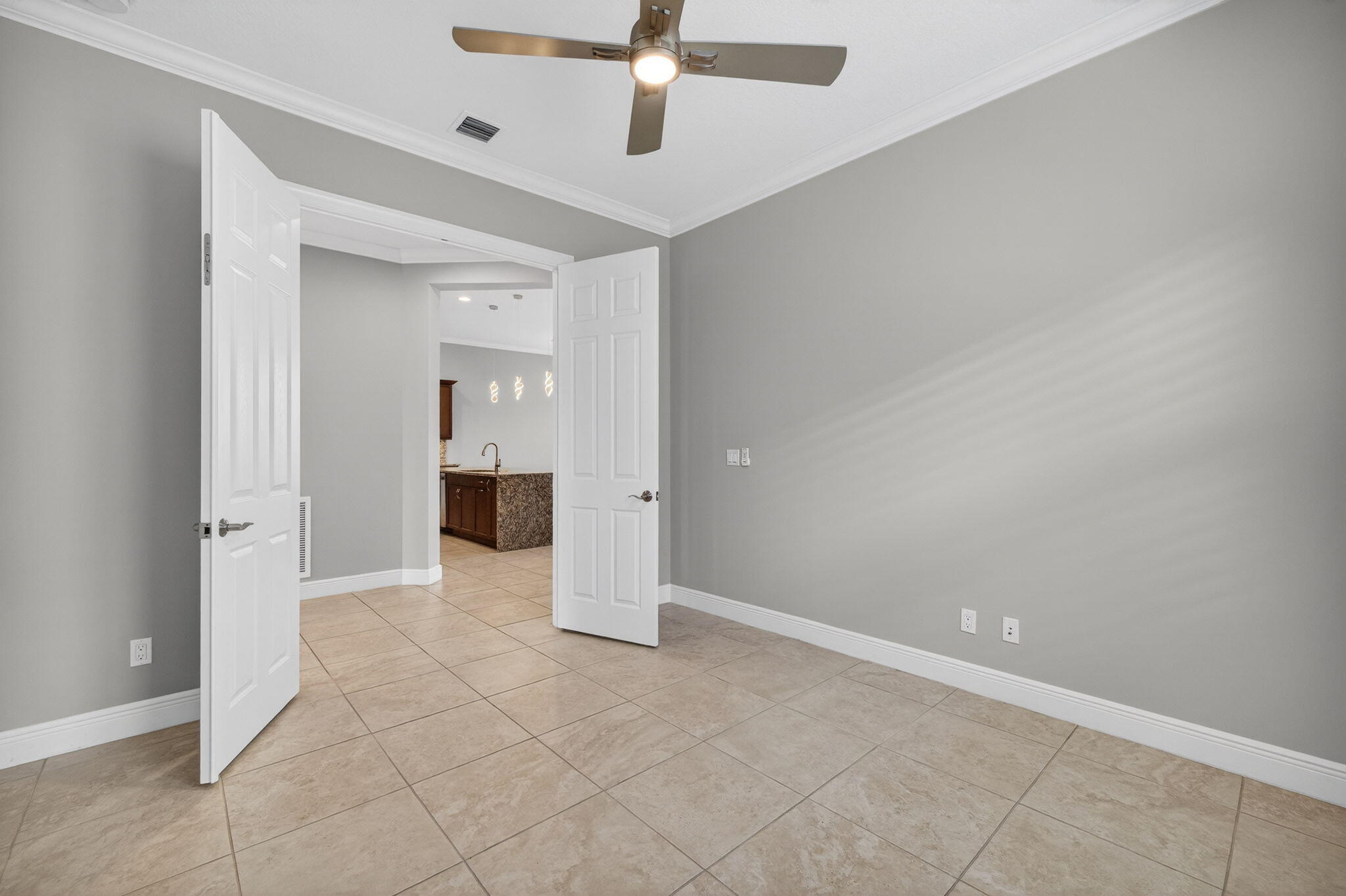 9318 Sw Miracoli Way Property Photo 13