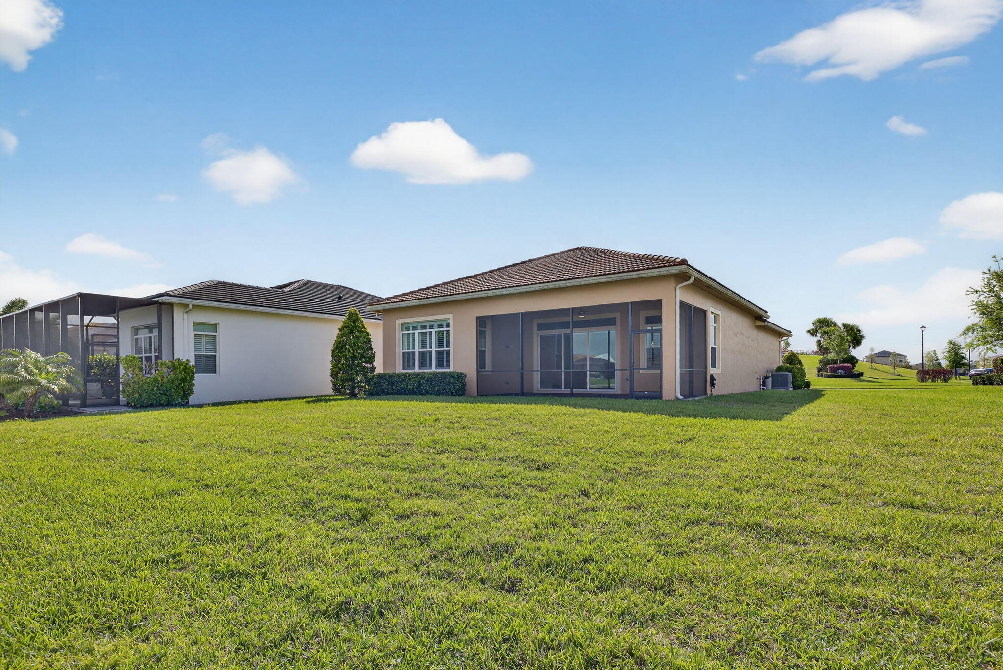 9318 Sw Miracoli Way Property Photo 42