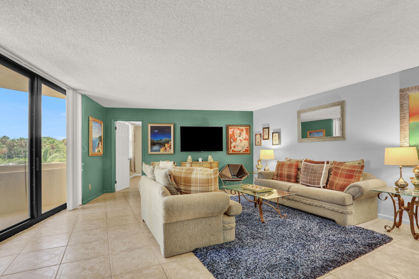 2800 N Ocean Drive A-2b Property Photo 4