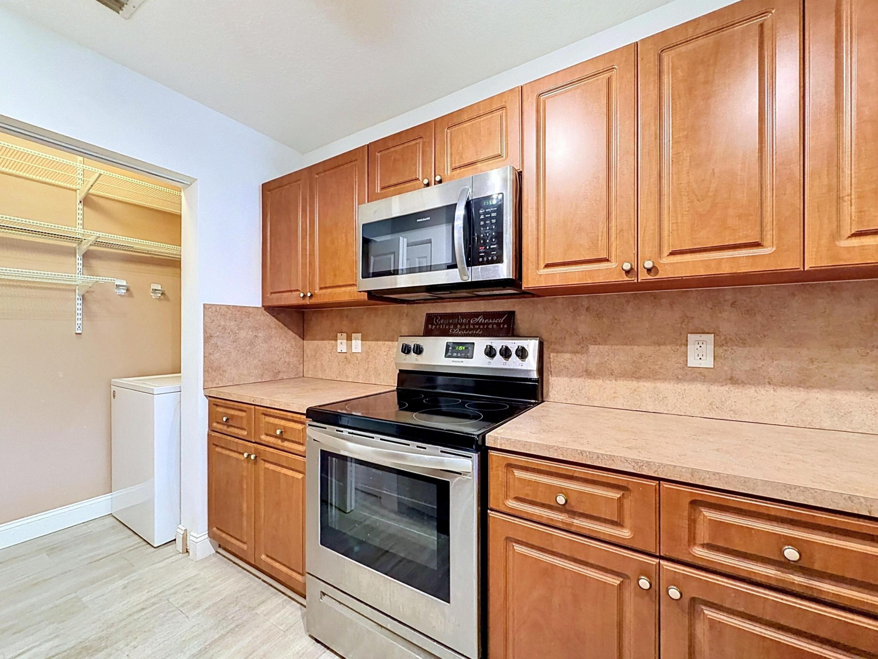 2154 Anchor Court Property Photo 7