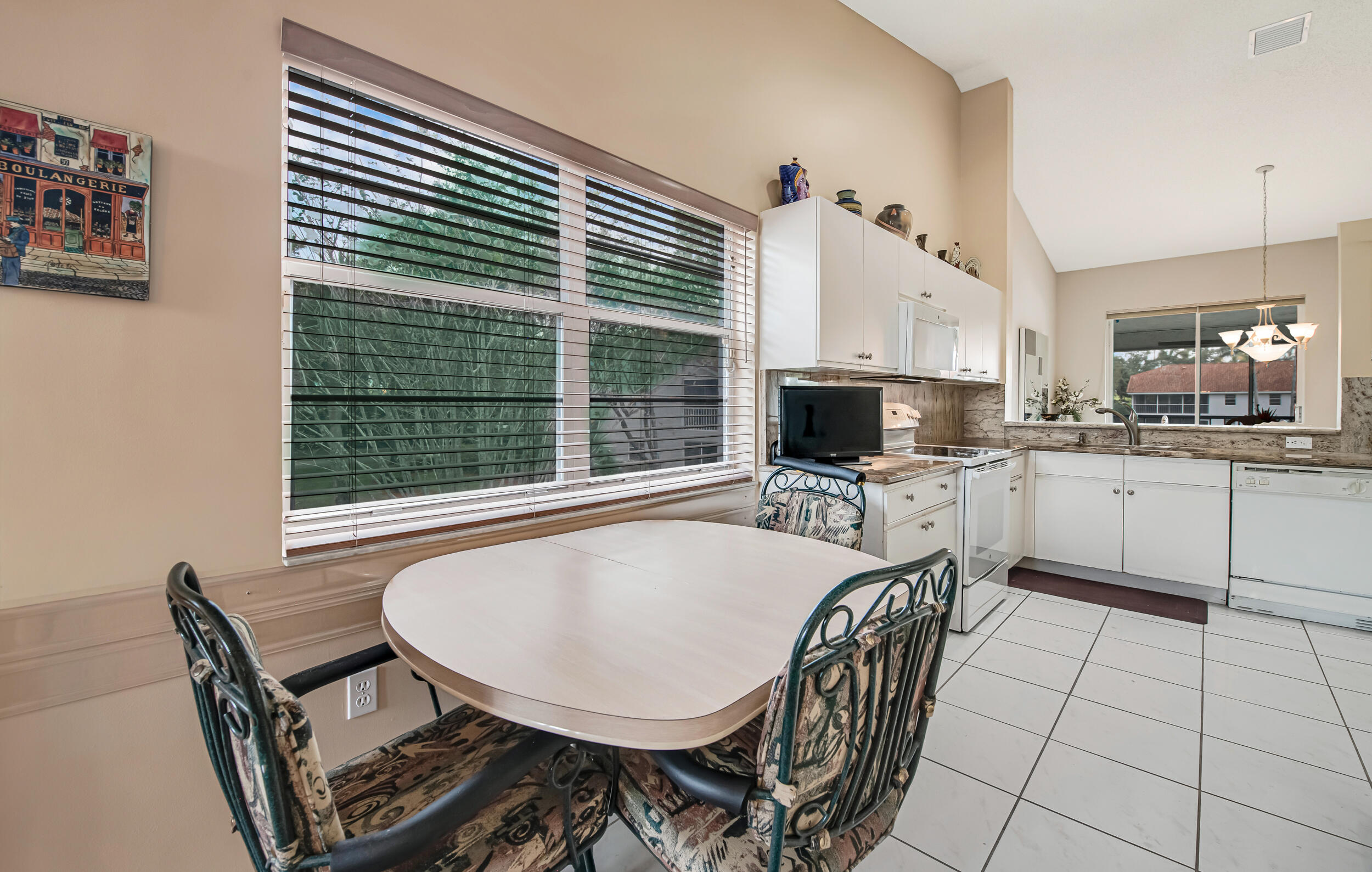 7384 Lake Meadow Way 201 Property Photo 23