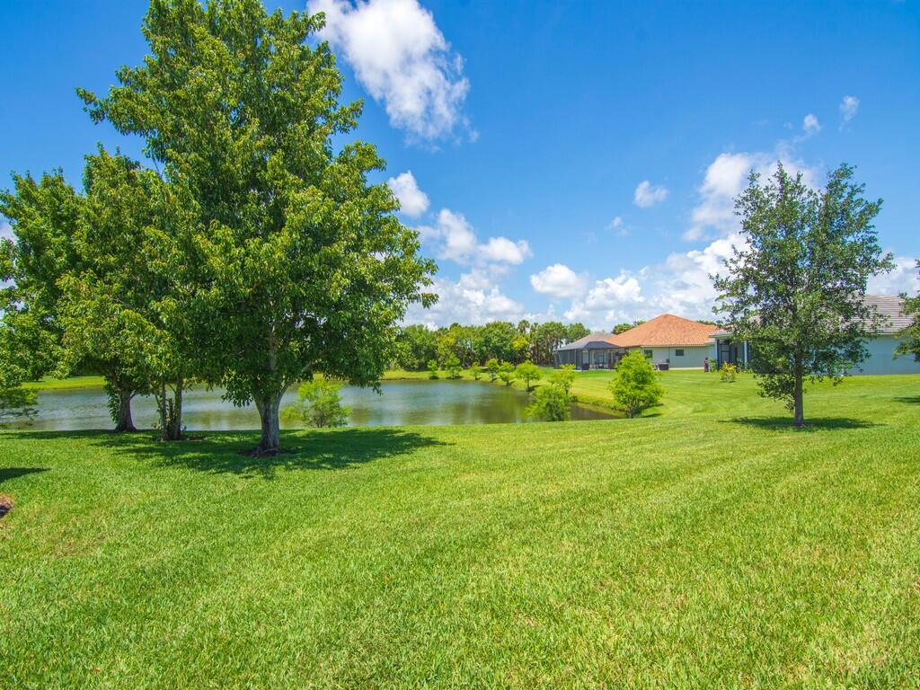 4405 65th Drive Property Photo 12