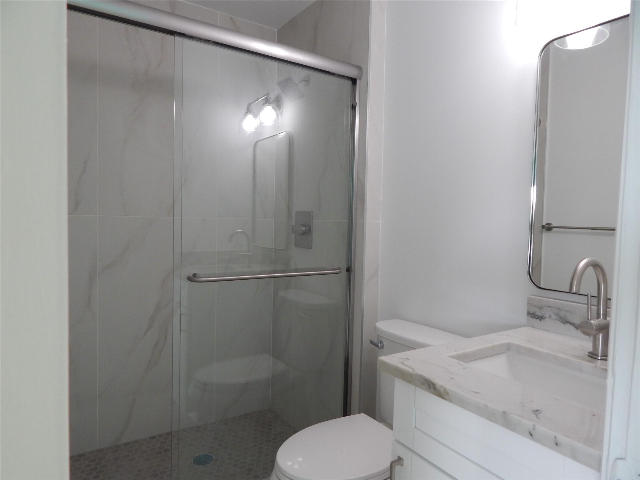 3220 Bayview Drive 314 Property Photo 10