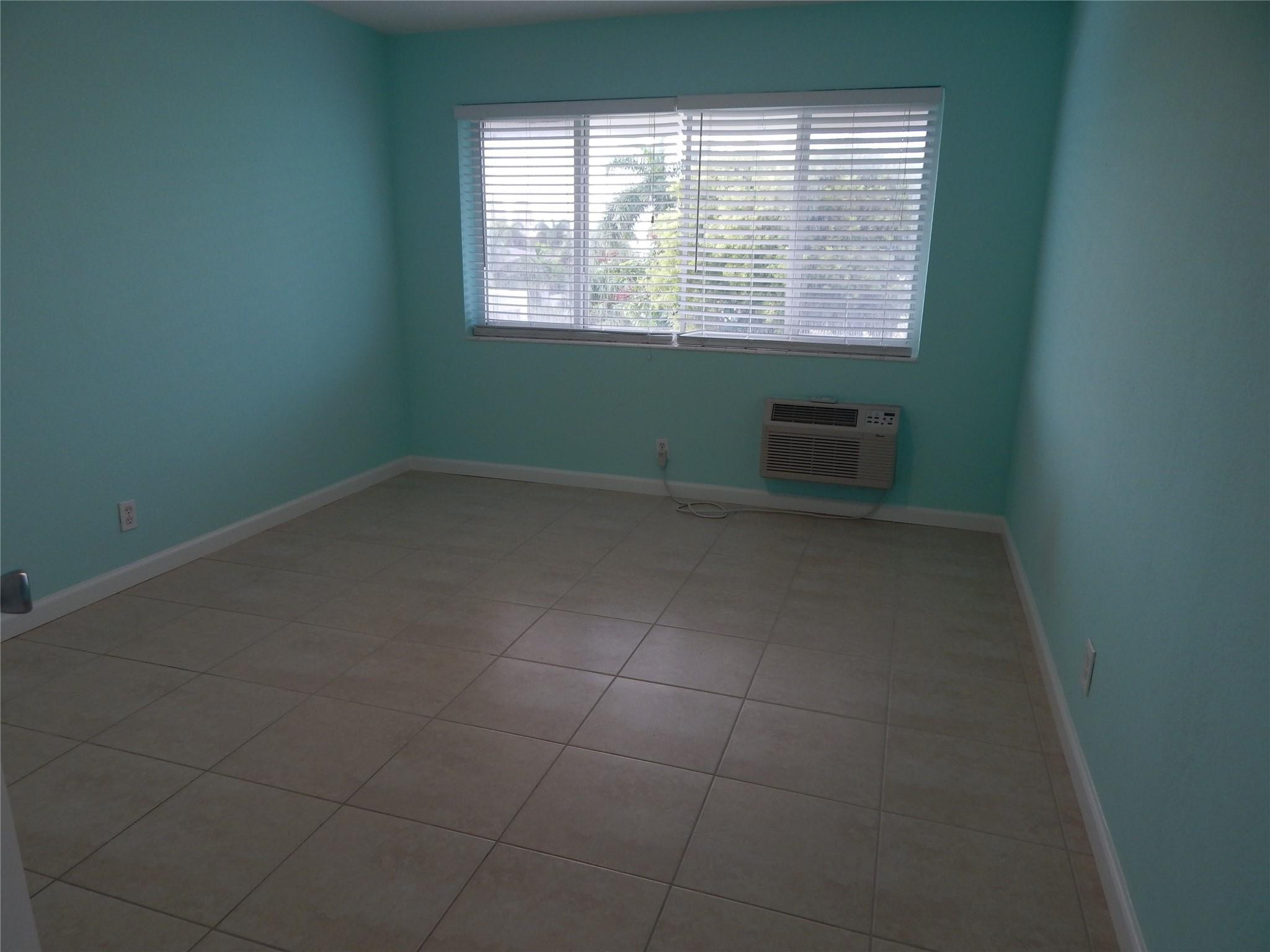 3220 Bayview Drive 314 Property Photo 15