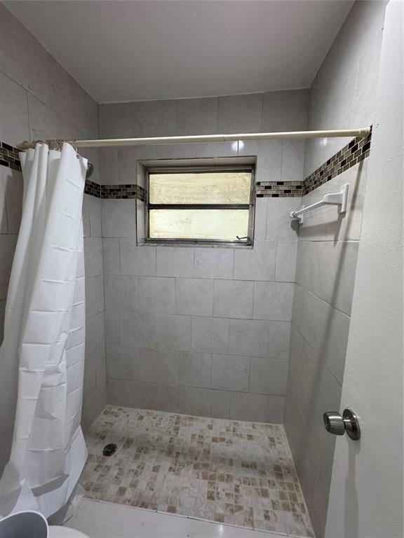 2960 Riverside Drive 312-2 Property Photo 13