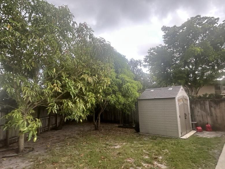 8362 Nw 23rd Manor Property Photo 10