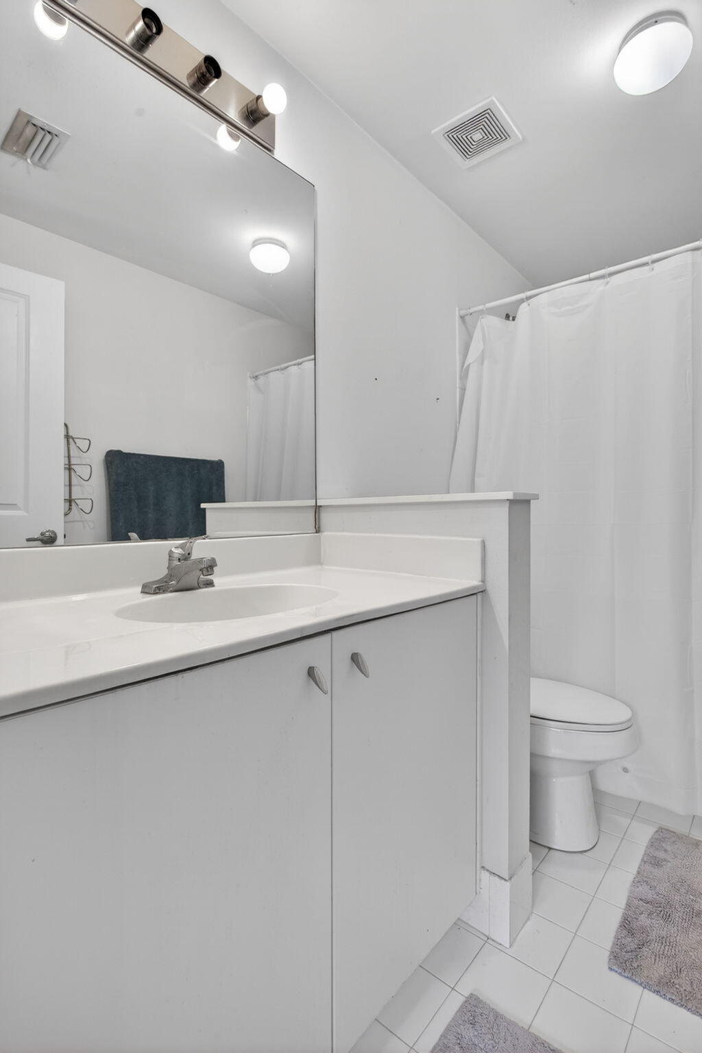 5880 W Sample Road 206 Property Photo 31