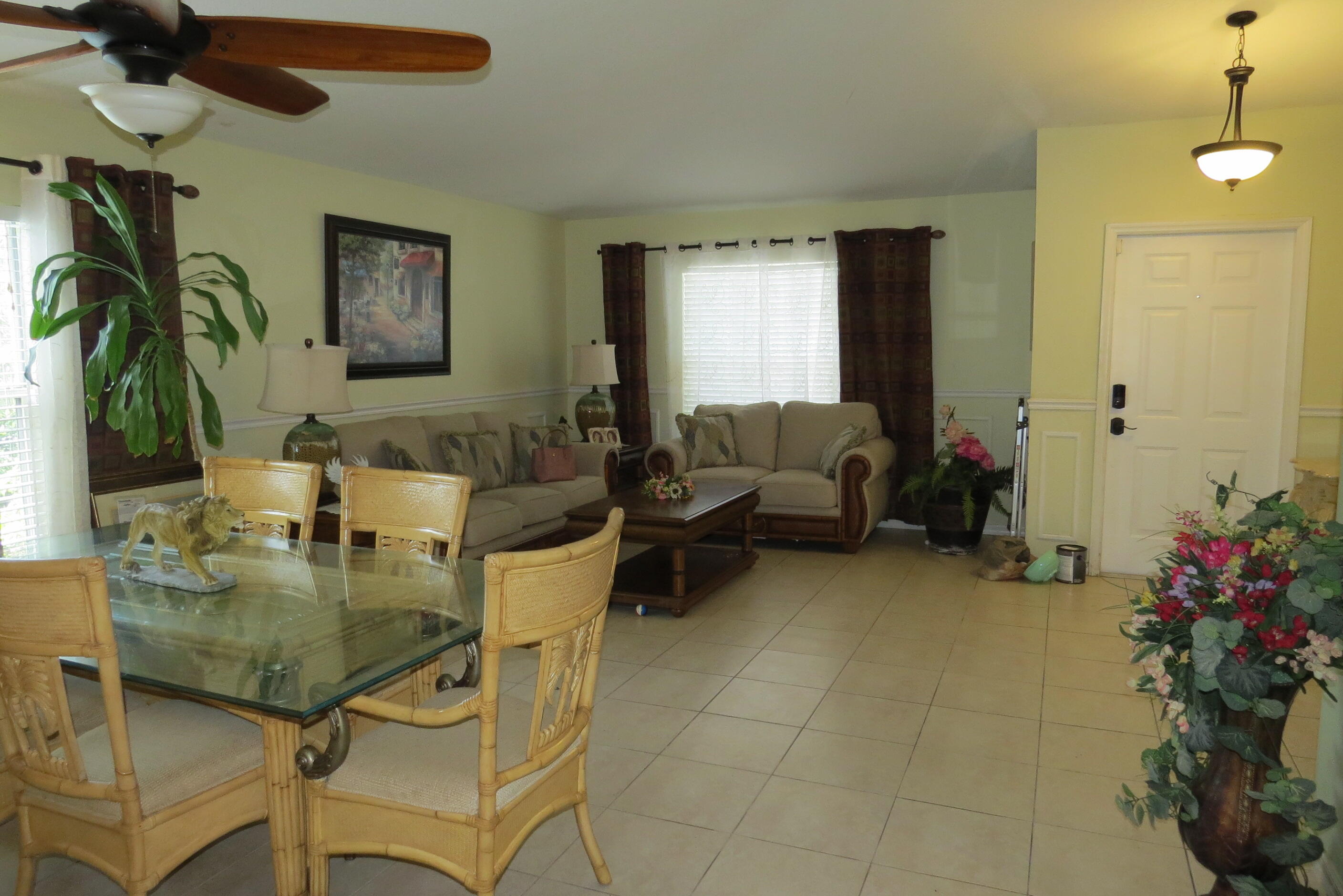 2282 Sw Savona Boulevard Property Photo 4