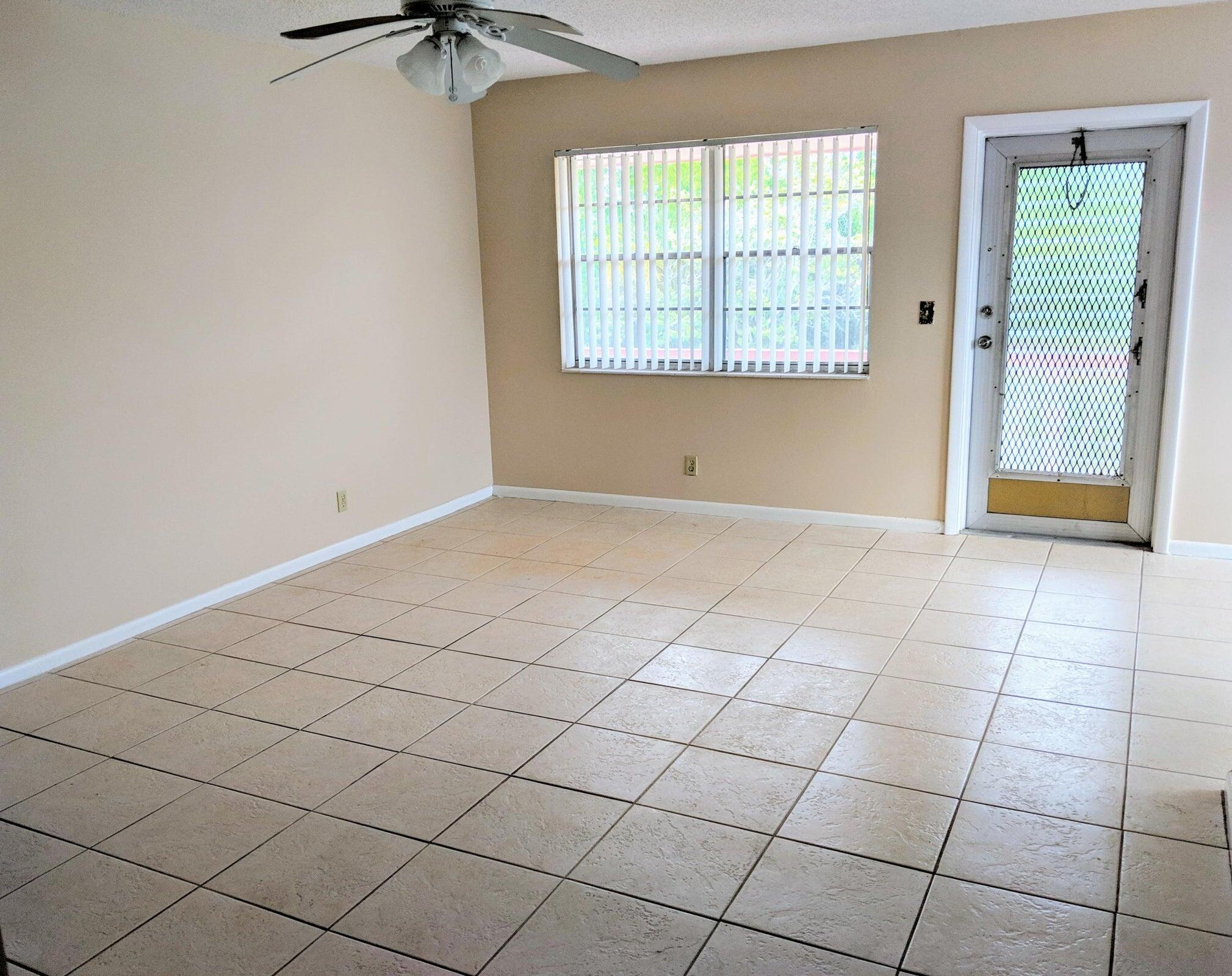 288 Norwich Property Photo 4