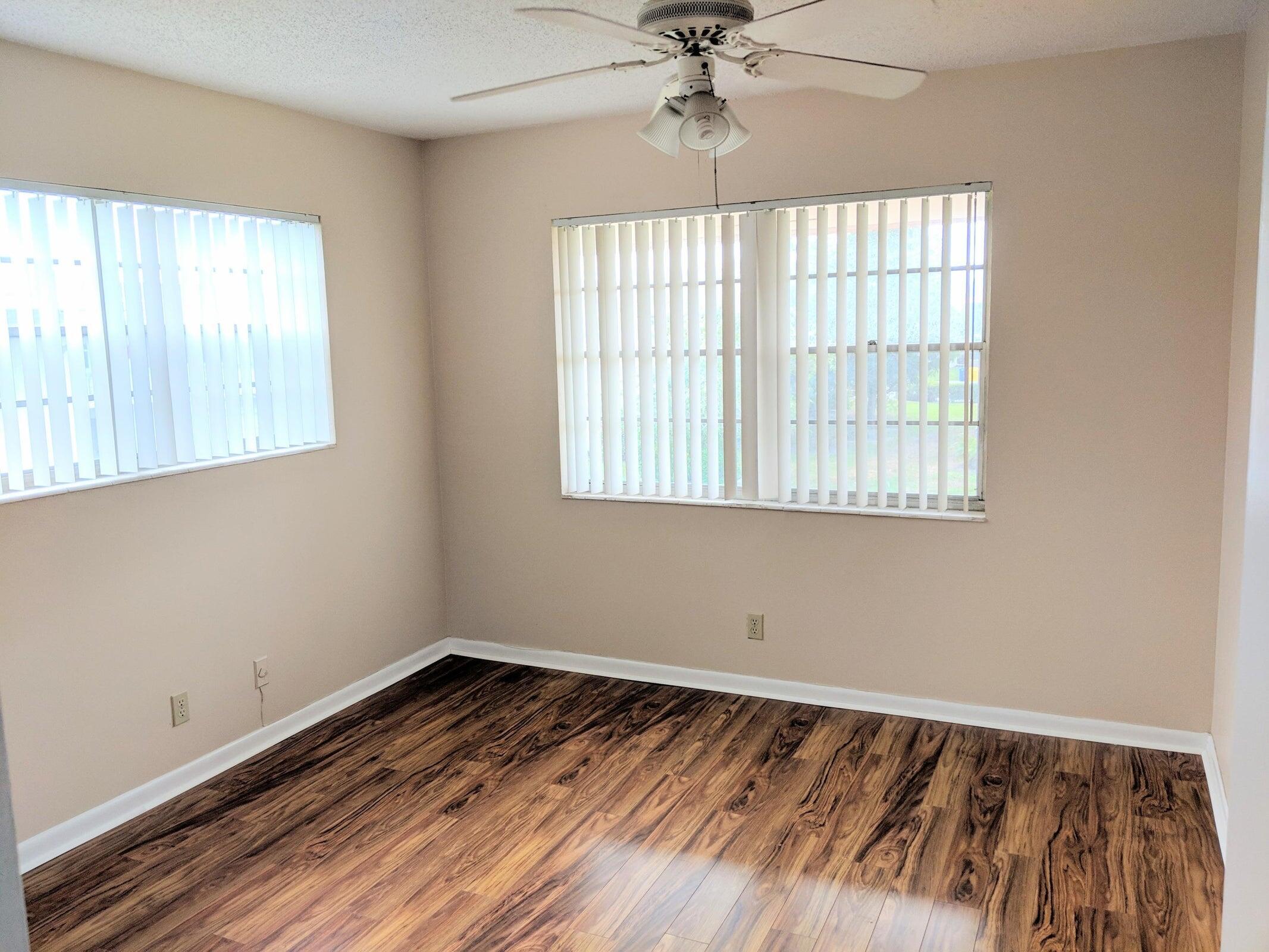288 Norwich Property Photo 5