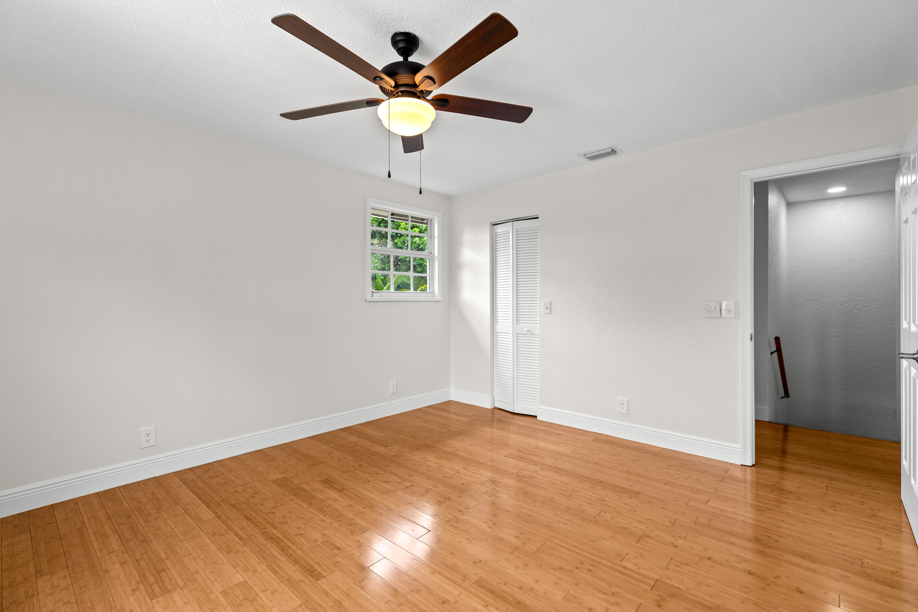 4610 Pinetree Drive Property Photo 37