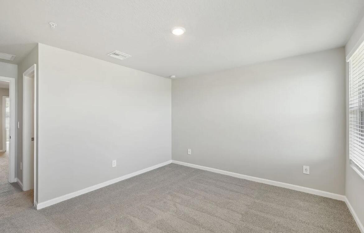 526 Salisbury Circle Property Photo 11