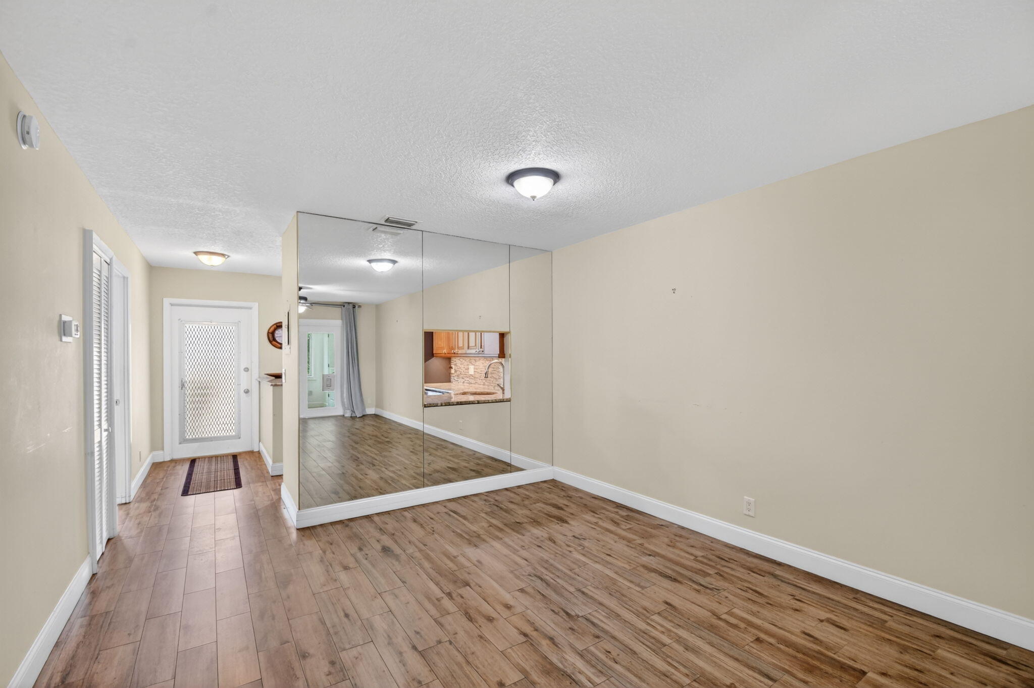 112 Lake Olive Drive Property Photo 12