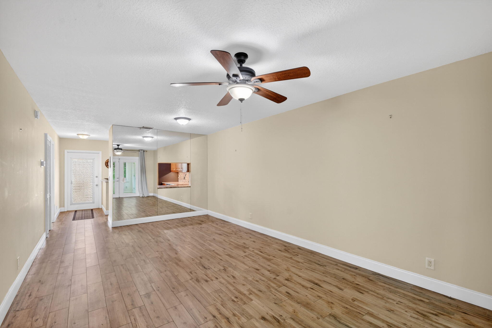 112 Lake Olive Drive Property Photo 15