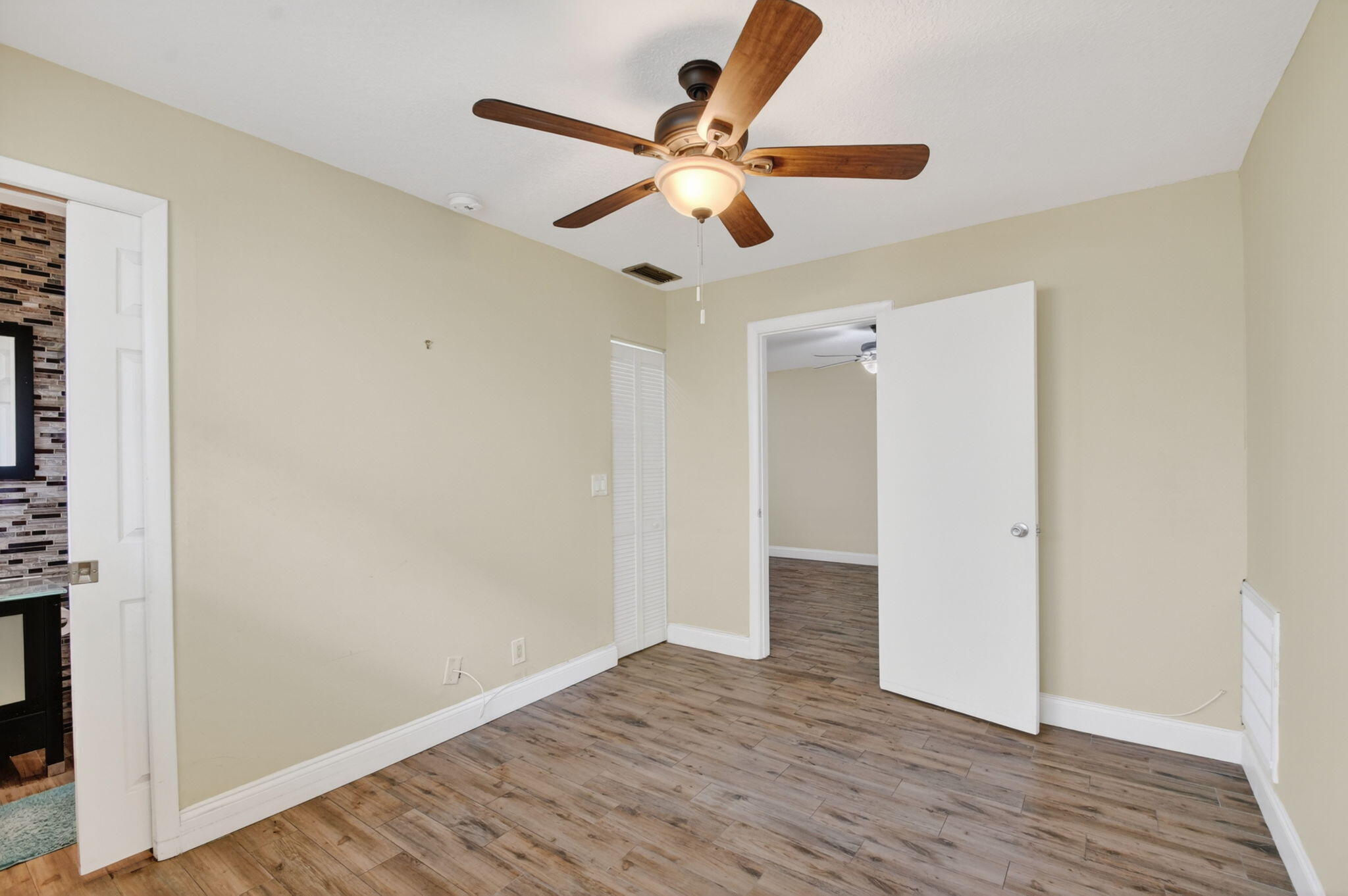 112 Lake Olive Drive Property Photo 26