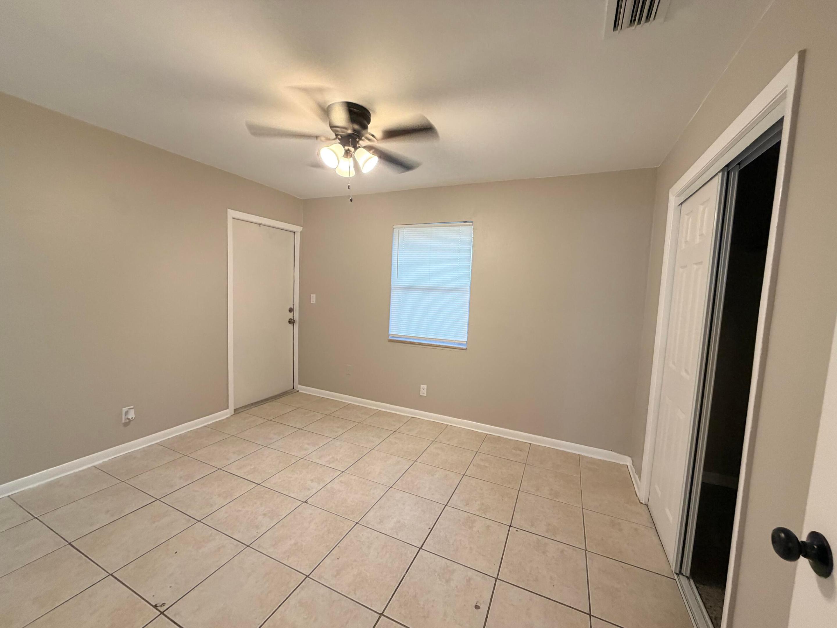 612 4th Street Property Photo 5