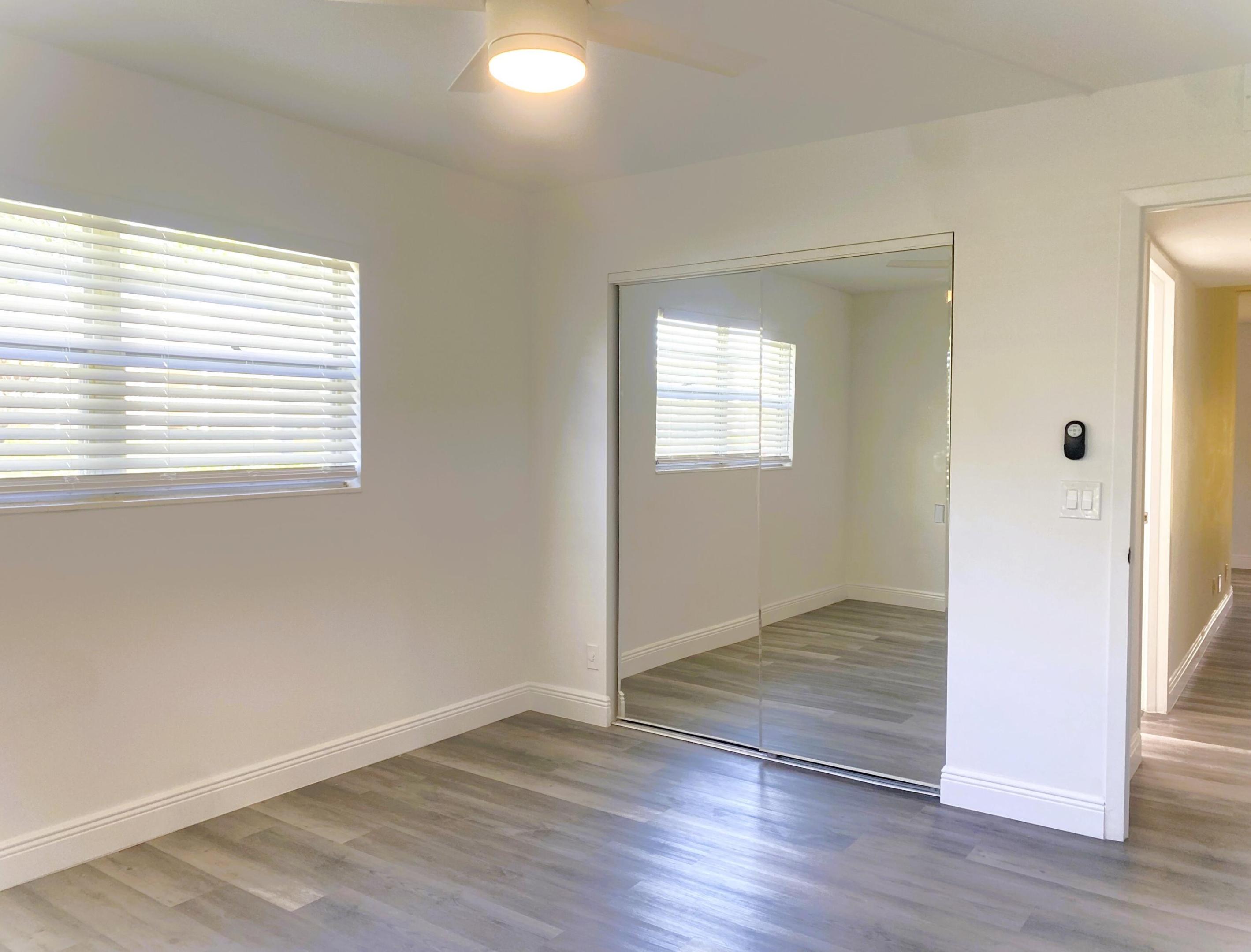 256 Mansfield G Property Photo 11