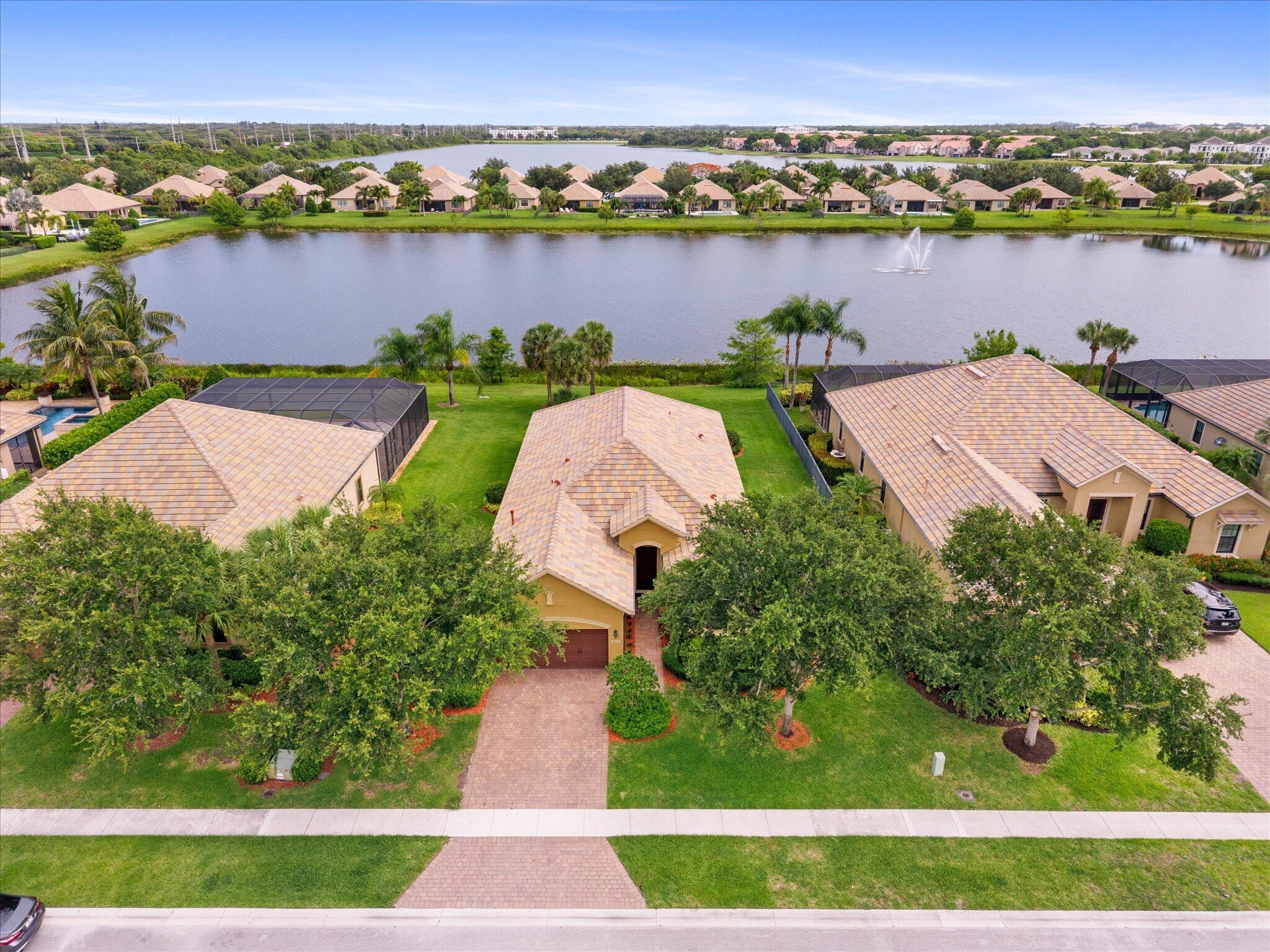 4452 Siena Circle Property Photo 2
