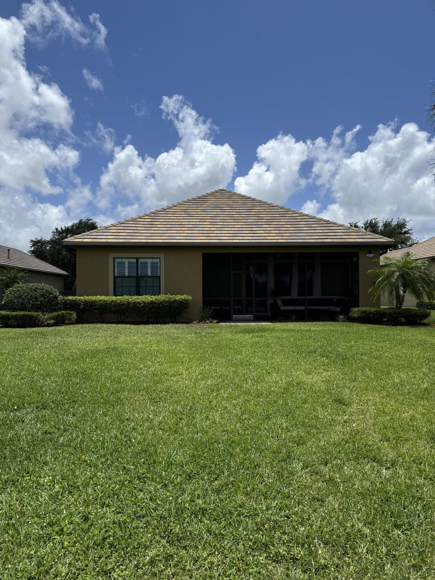 4452 Siena Circle Property Photo 33