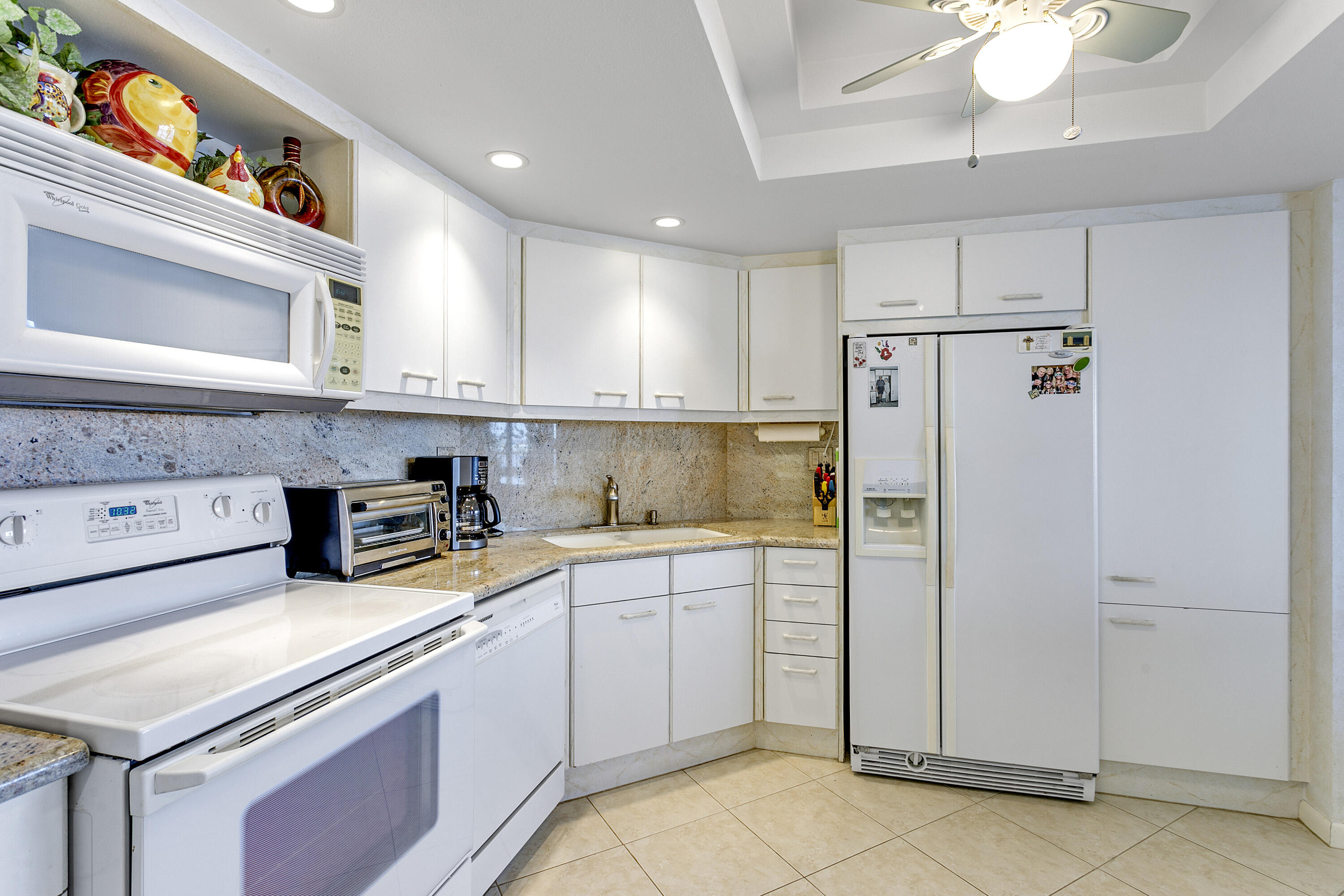5070 N Ocean Drive 10c Property Photo 54
