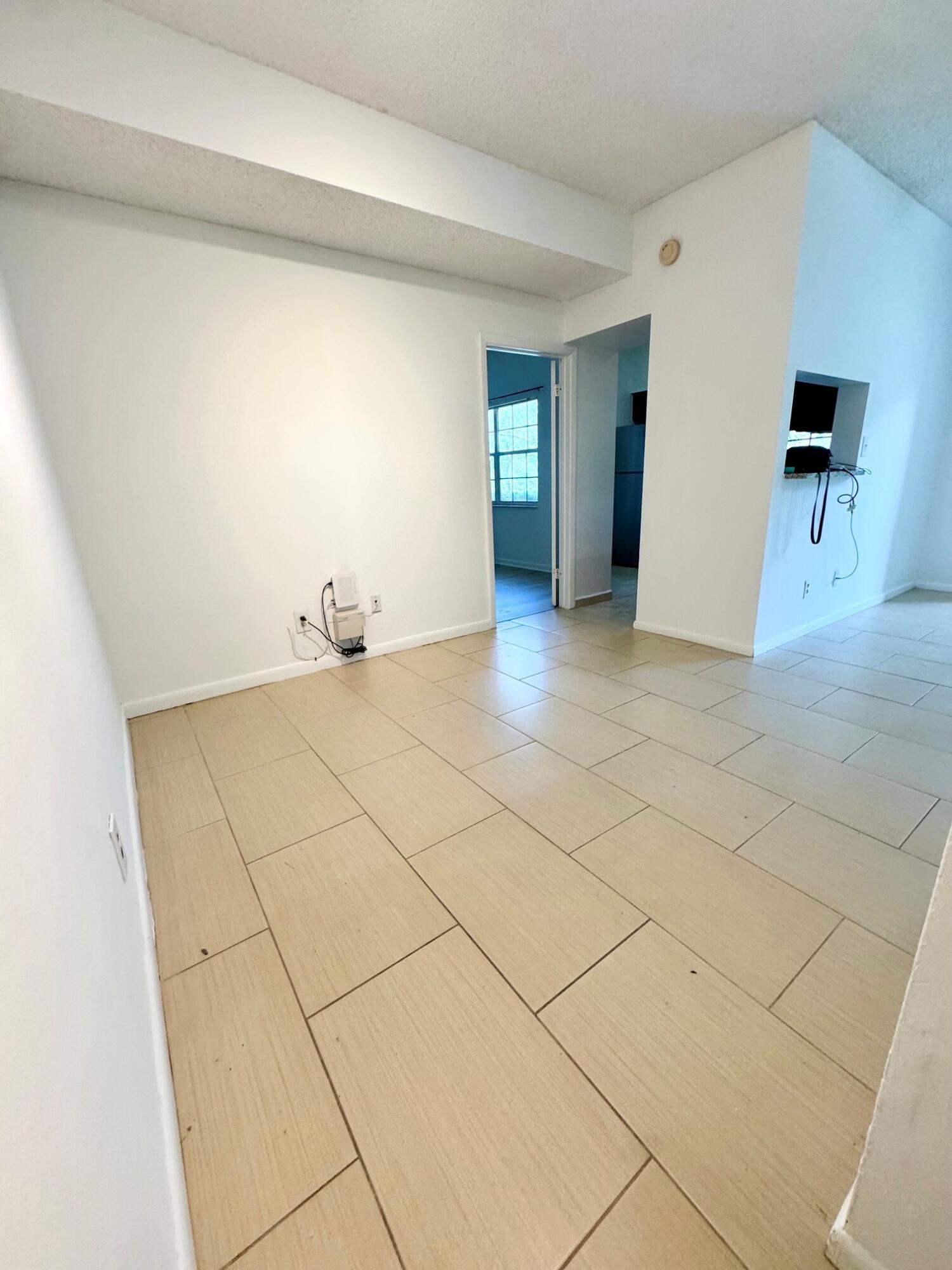 640 Cypress Club Way J12 Property Photo 12