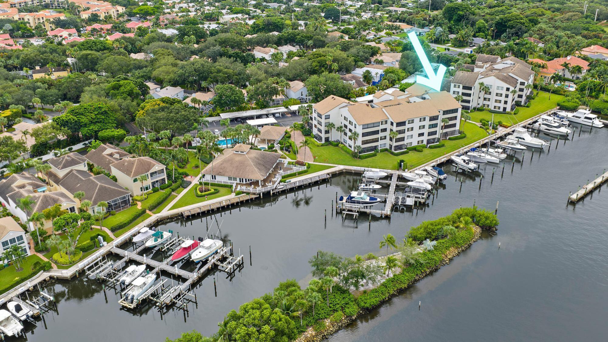 811 Oak Harbour Drive Property Photo 1