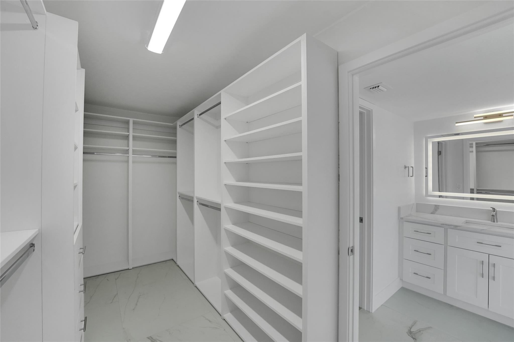 3900 Galt Ocean Drive 511 Property Photo 45