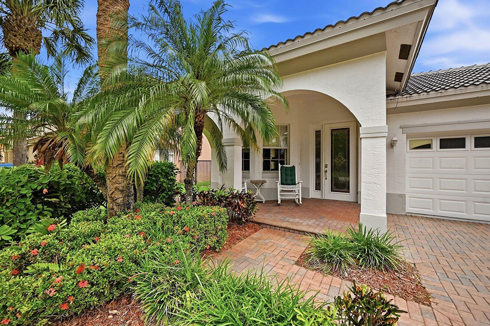 310 Venice Boulevard Property Photo 2