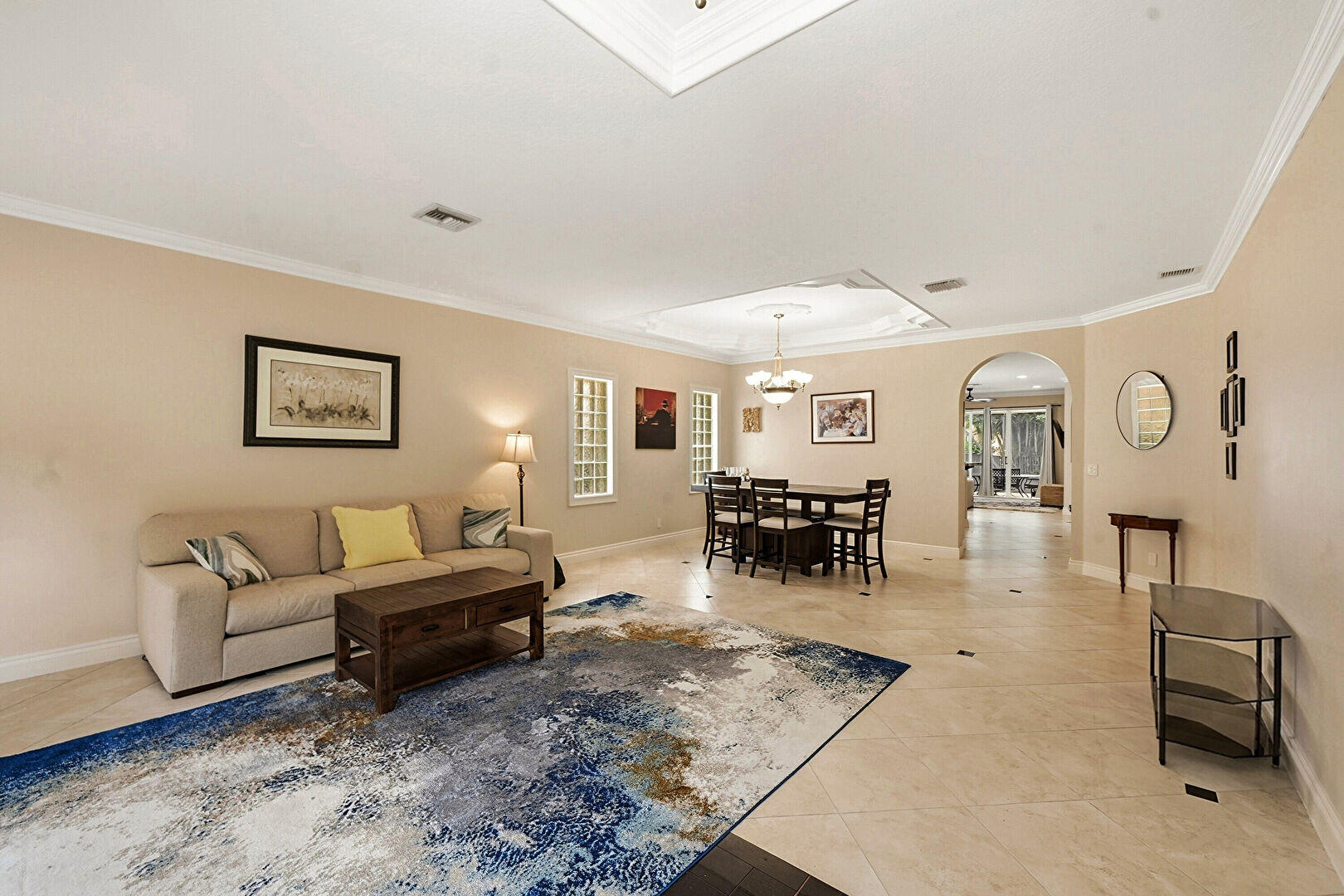 310 Venice Boulevard Property Photo 19