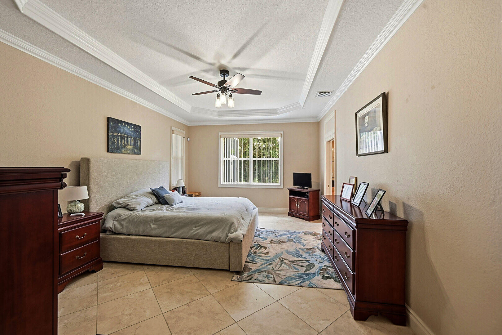 310 Venice Boulevard Property Photo 21