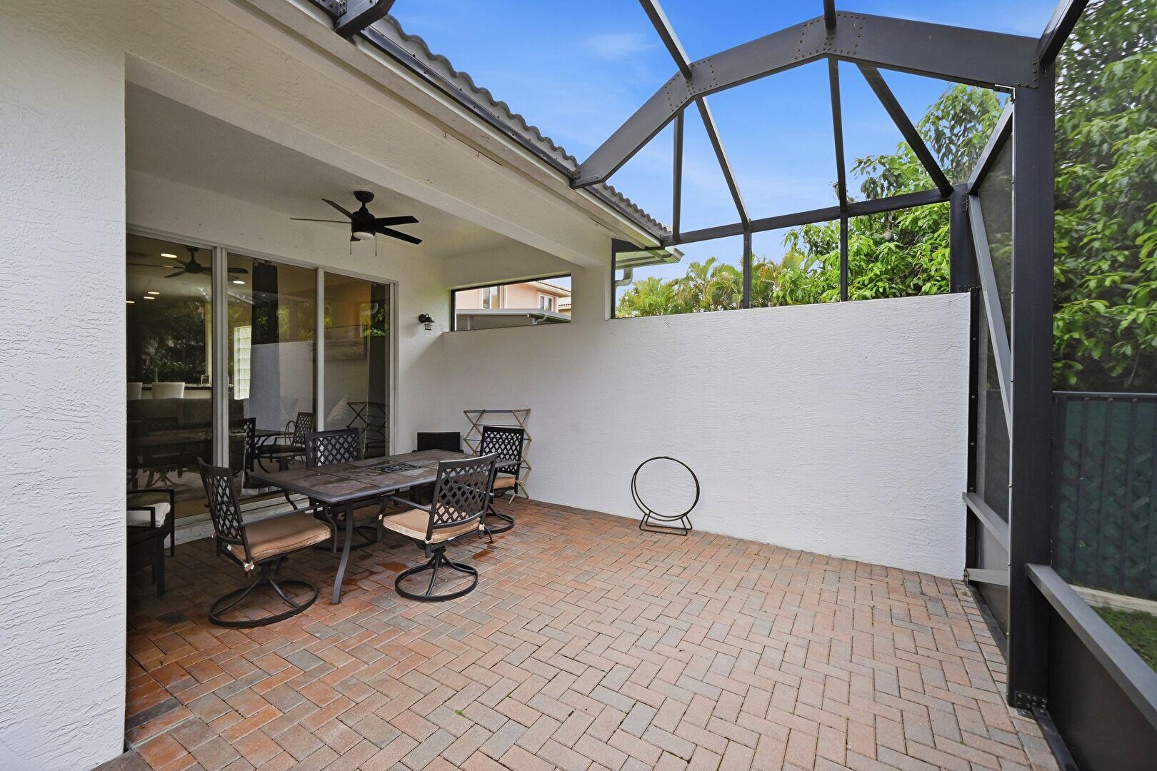 310 Venice Boulevard Property Photo 32